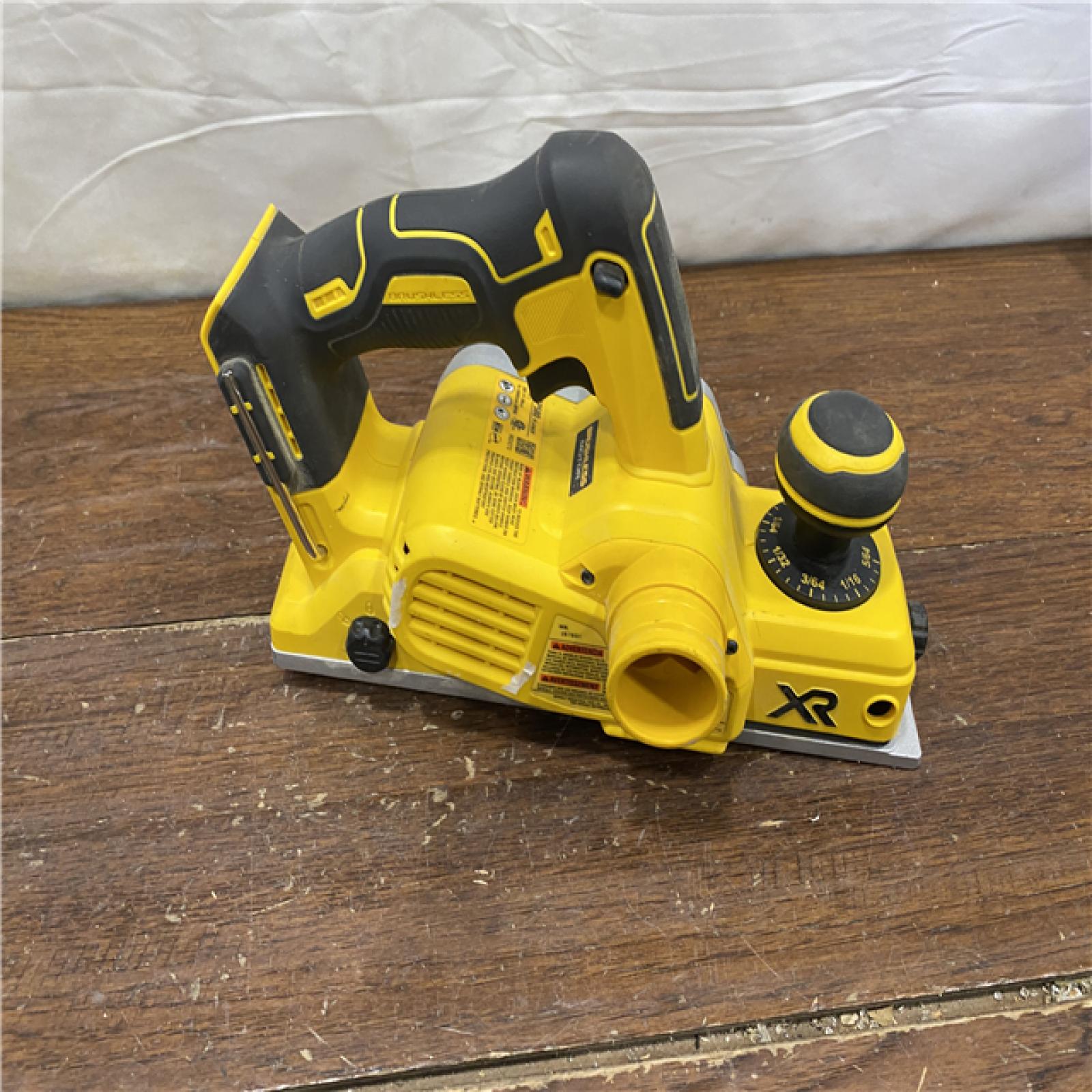 AS-IS DEWALT DCP580B 20V MAX Lithium Ion Brushless Planer