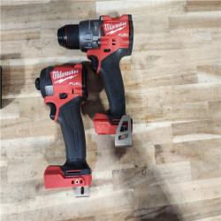 HOUSTON LOCATION - AS-IS MILWAUKEE 2 TOOL COMBO KIT W/ (2) BATTERY & CHARGER