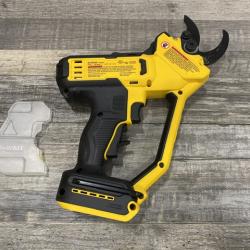 AS-IS DEWALT 20V MAX Cordless Battery Powered Pruner Kit