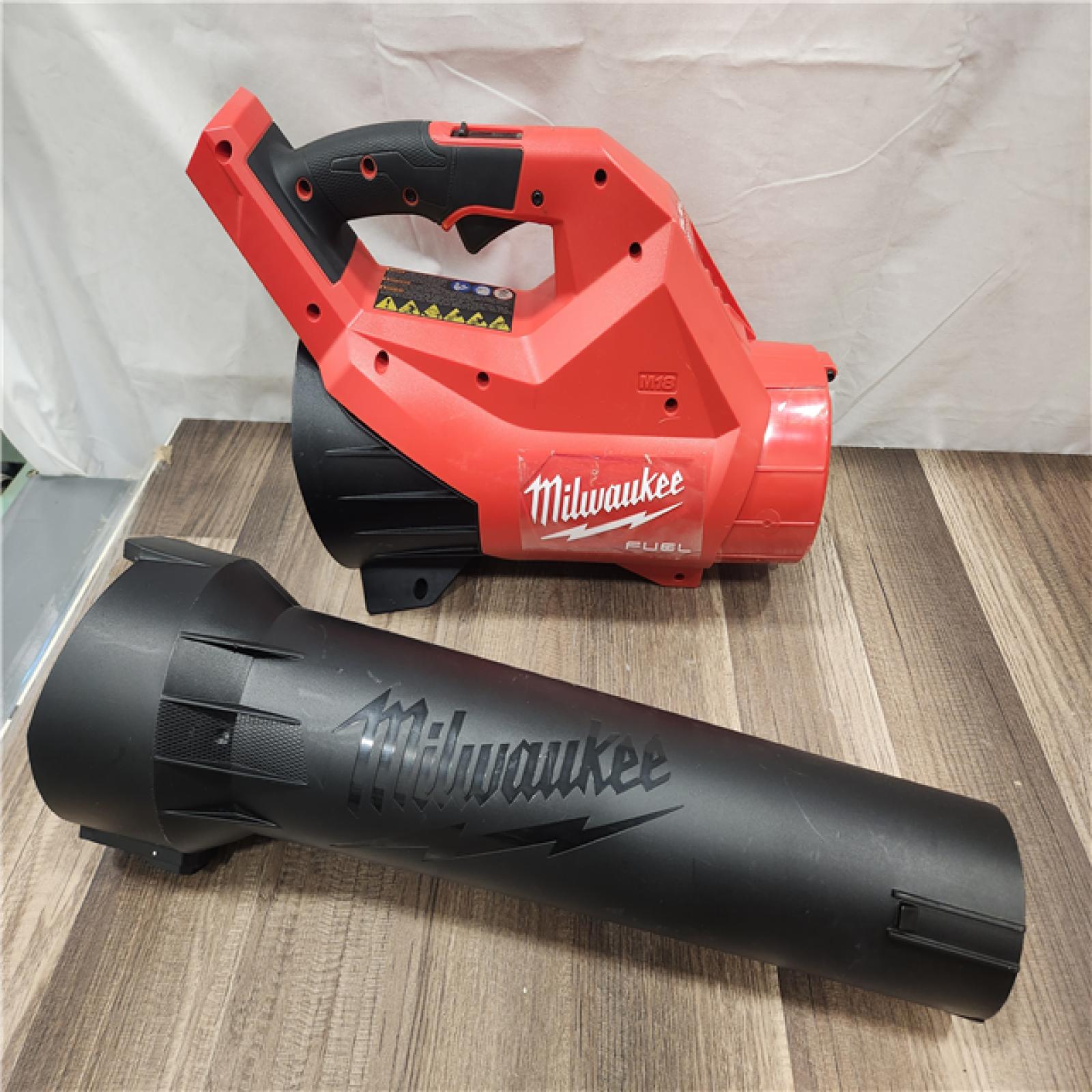 AS-IS- Milwaukee M18 FUEL 18V Lithium-Ion Brushless Cordless Handheld Blower (Tool-Only)