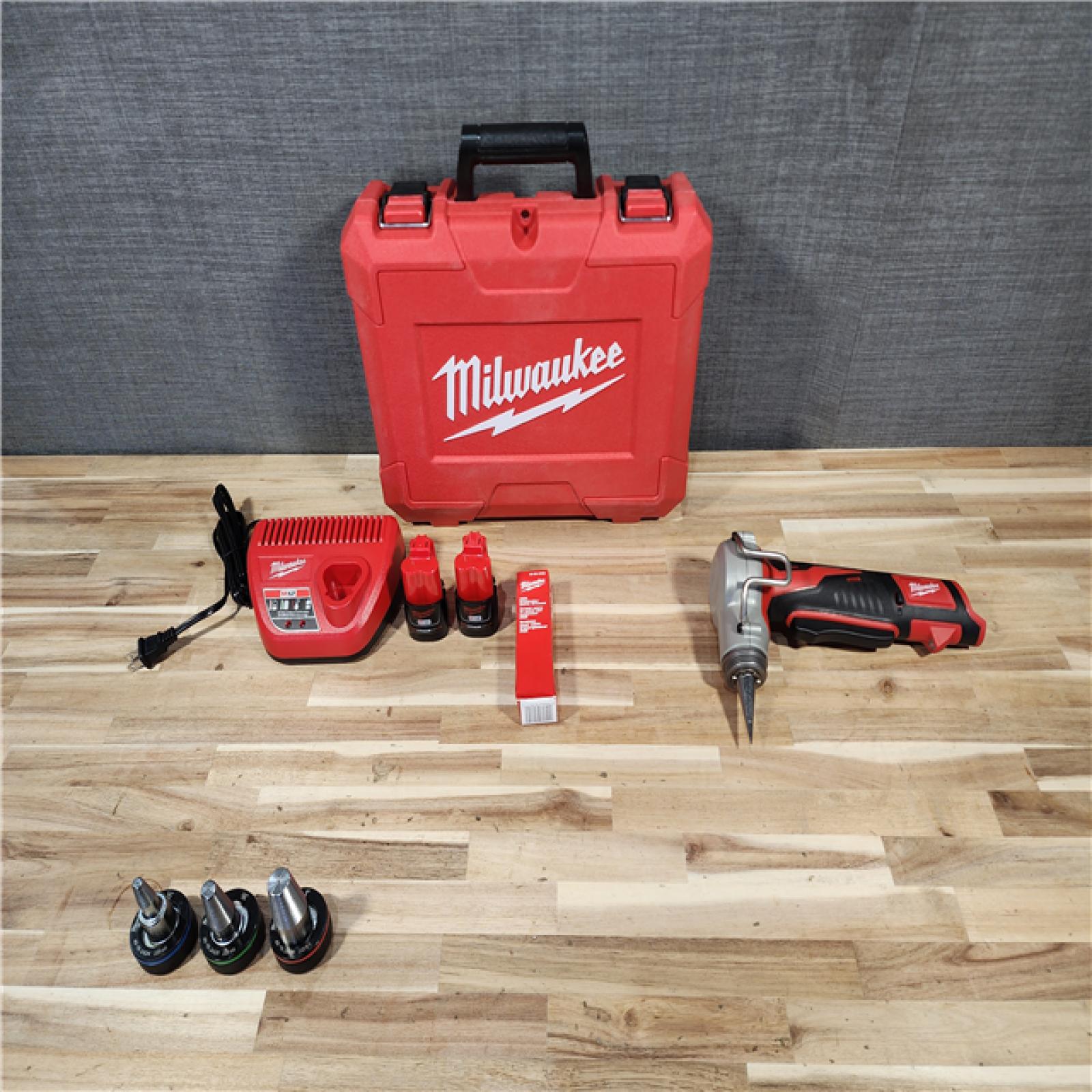 HOUSTON LOCATION - AS-IS M12 12-Volt Lithium-Ion Cordless PEX Expansion Tool Kit with (2) 1.5 Ah Batteries  (3) Expansion Heads and Hard Case