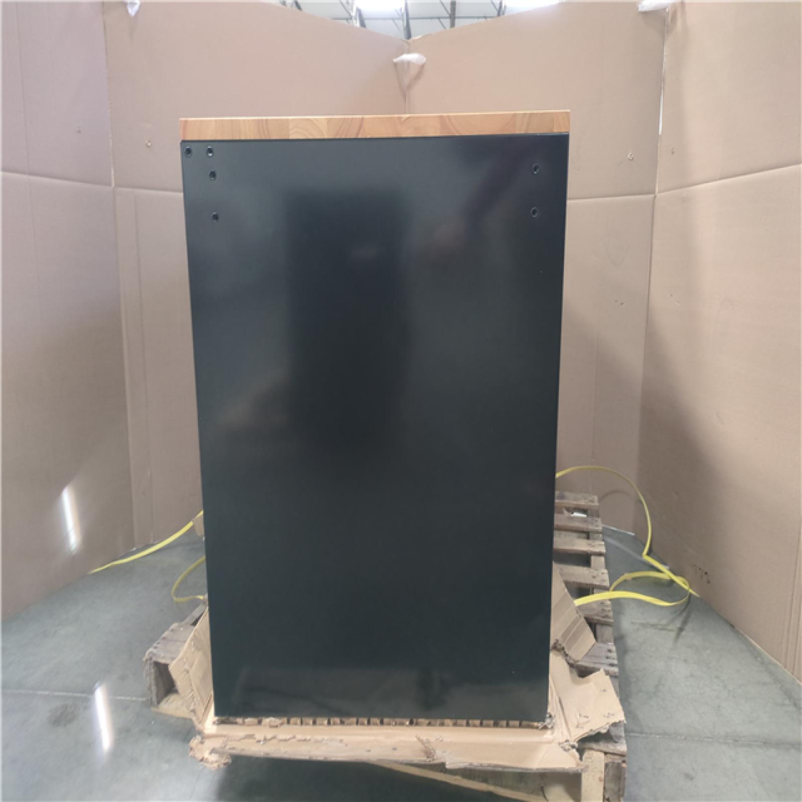 California AS-IS Husky 9-Drawer Mobile Workbench