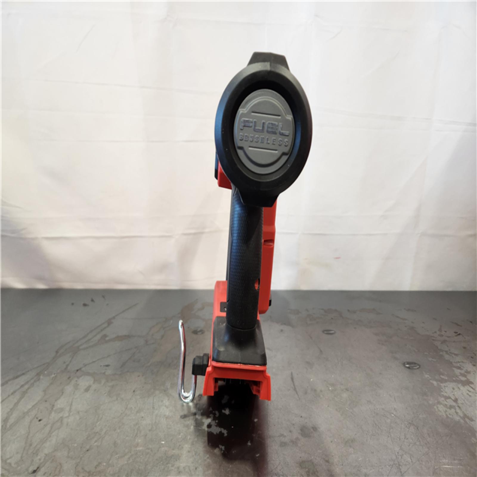 AS-IS- Milwaukee M18 FUEL 18 Gauge Brad Nailer