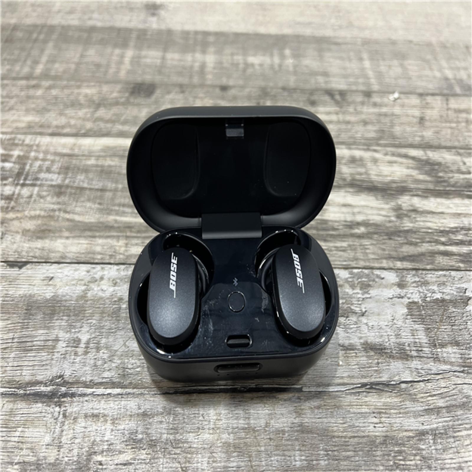 AS-IS Bose Bluetooth Wireless Headphones - Black 429708