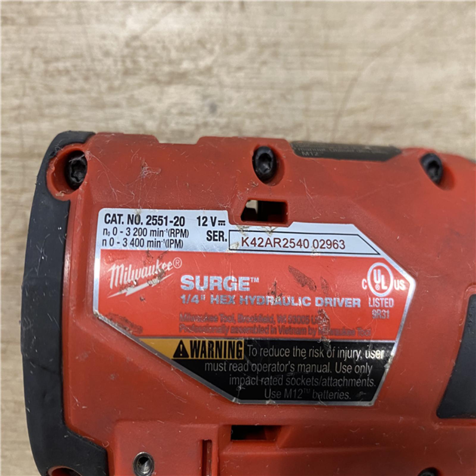 AS-IS Milwaukee FUEL SURGE 12V Lithium-Ion Brushless Cordless 1/4 in. Hex Impact Driver Compact Kit