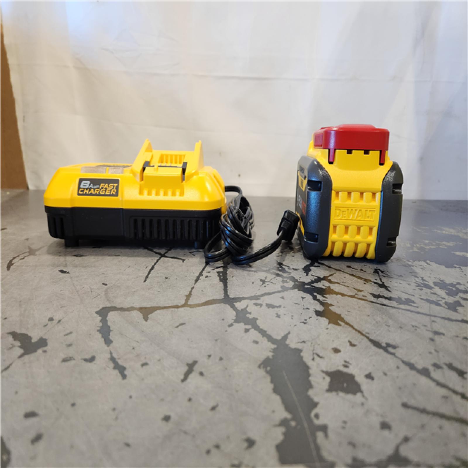 AS-IS- FLEXVOLT 20V/60V MAX Lithium-Ion 9. 0 Ah Battery Pack and Charger Starter Kit