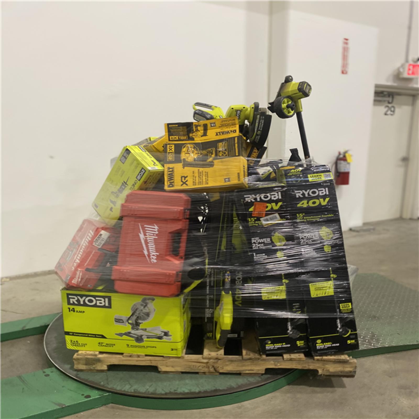 Dallas Location - As-Is Tool Pallet
