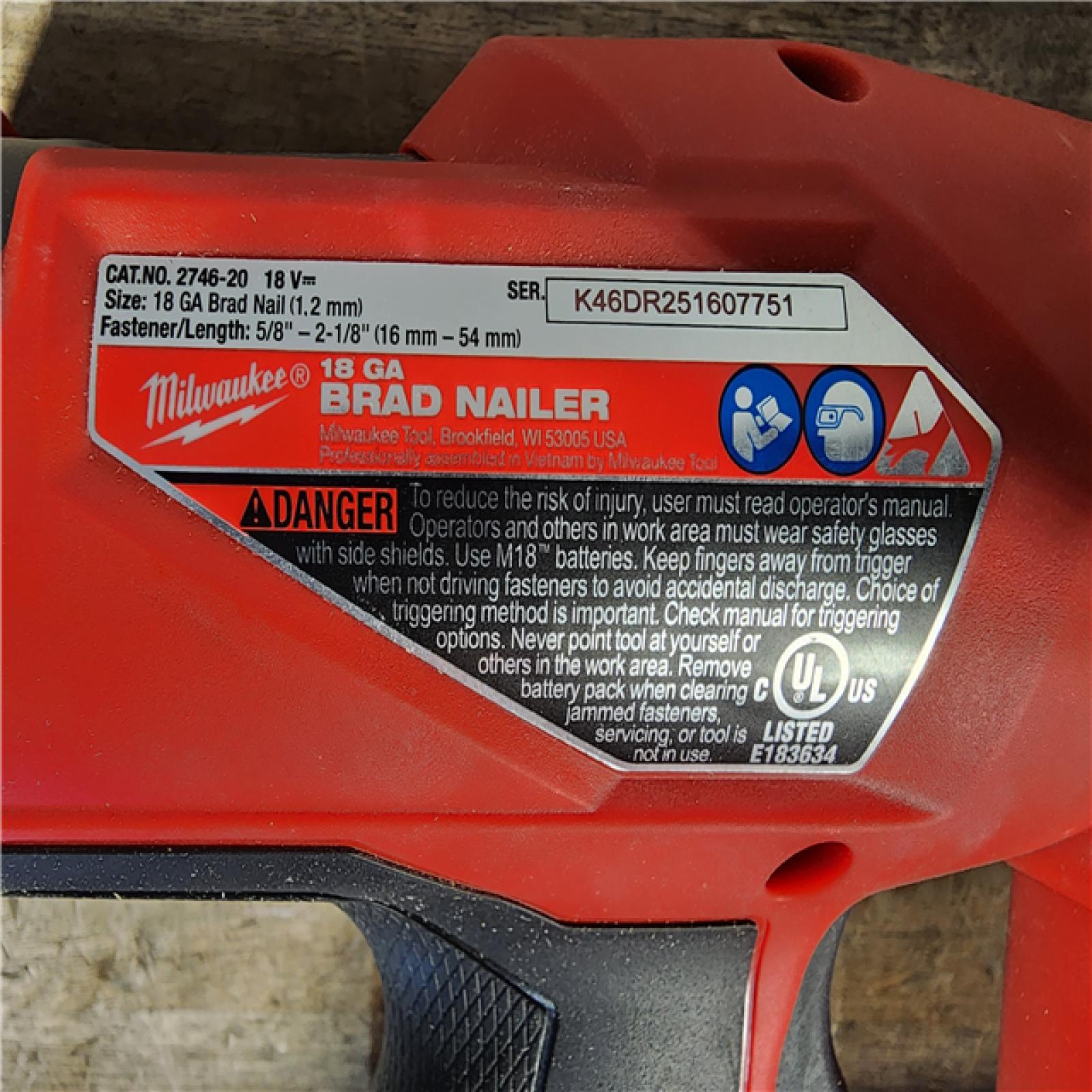 HOUSTON LOCATION - AS-IS Milwaukee M18 FUEL 18 Gauge Brad Nailer (TOOL ONLY)
