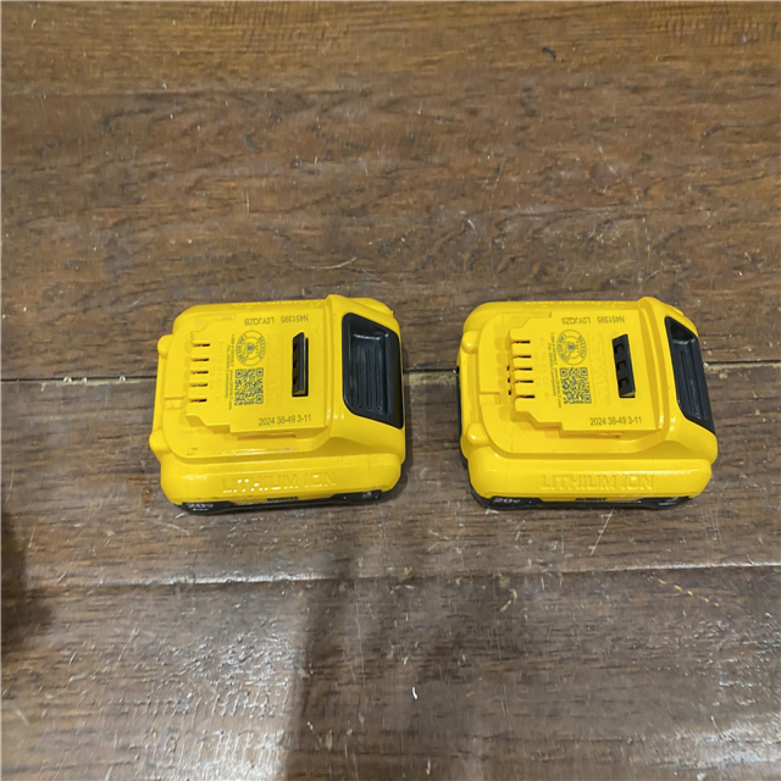 AS-IS DeWalt DCB230-2 20V Max 3.0Ah Compact Battery 2-Pack