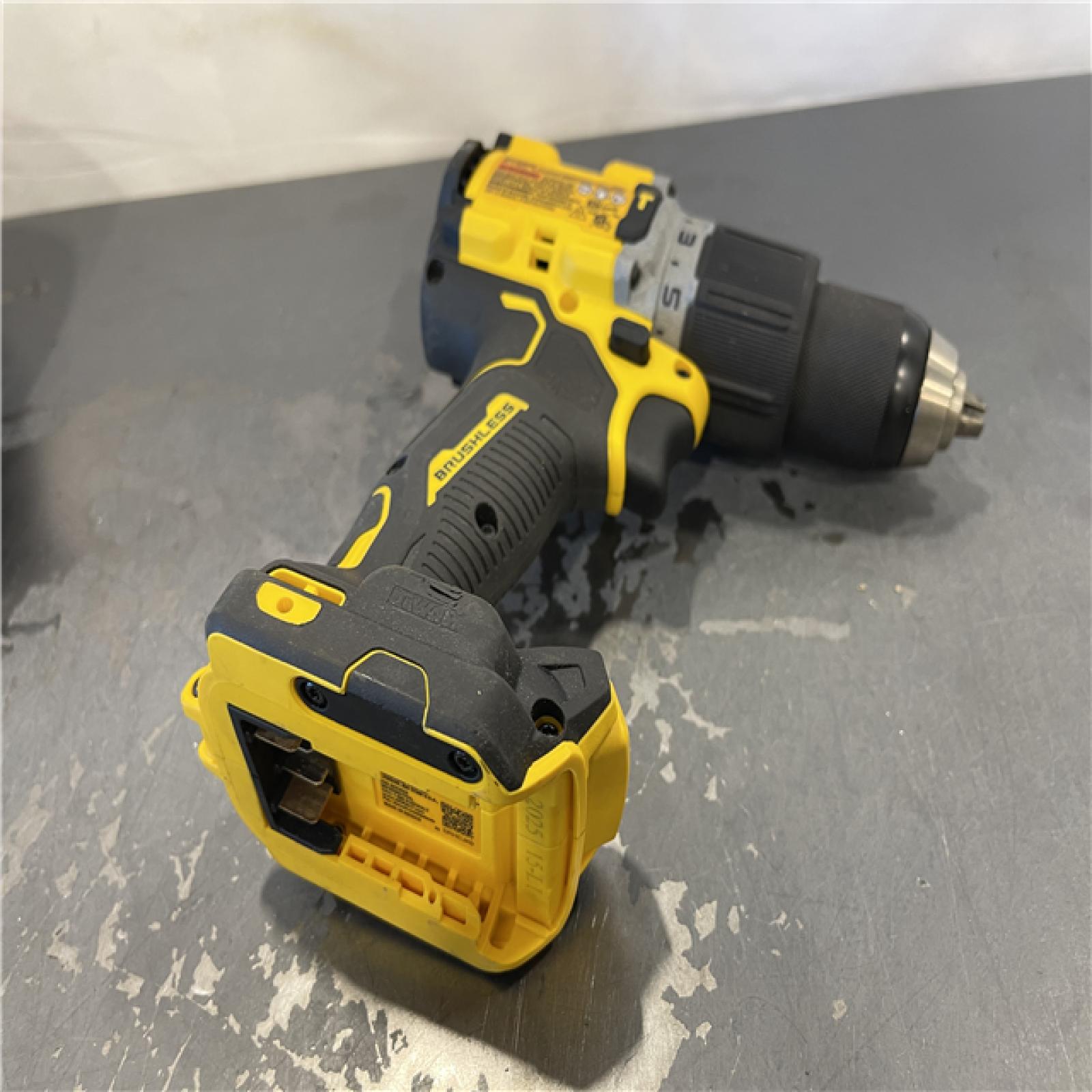 AS-IS - DEWALT 20V MAX* XR Brushless Cordless 1/2 Hammer Drill