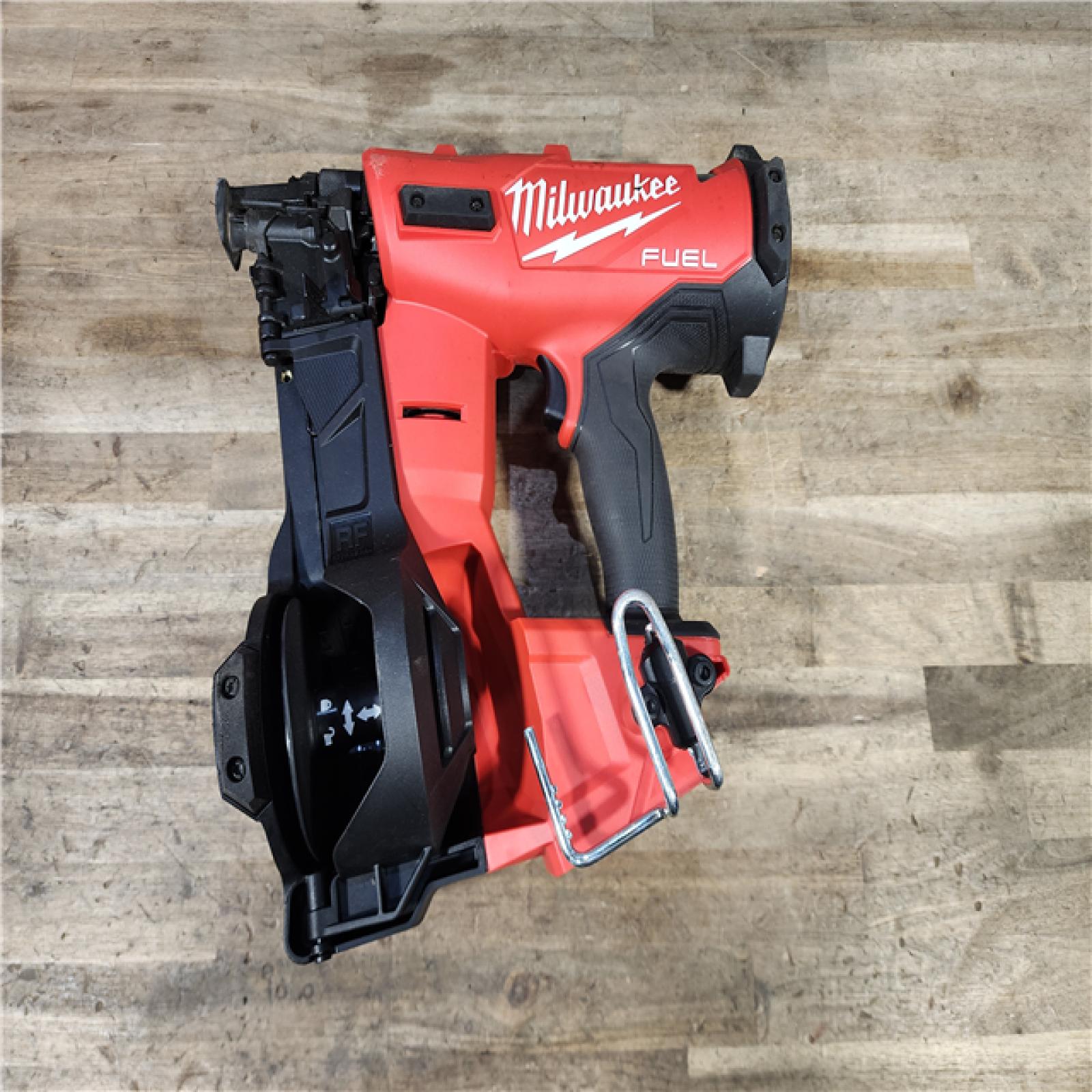HOUSTON LOCATION - AS-IS Milwaukee M18 FUEL 18-Volt Lithium-Ion Brushless Cordless Coil Roofing Nailer (Tool Only)