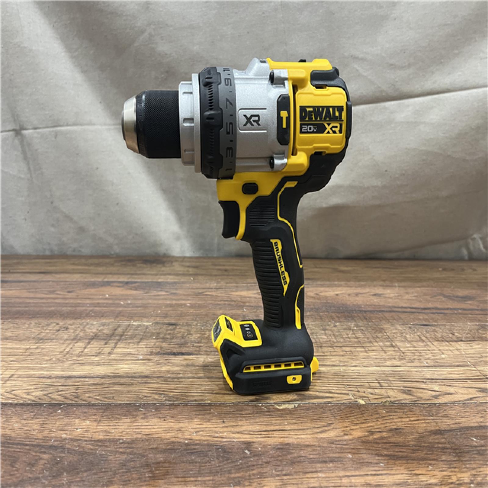 AS-IS DEWALT 20V XR Lithium-Ion Cordless Hammer Drill Kit with 8.0 Ah Battery, Charger and Kit Bag