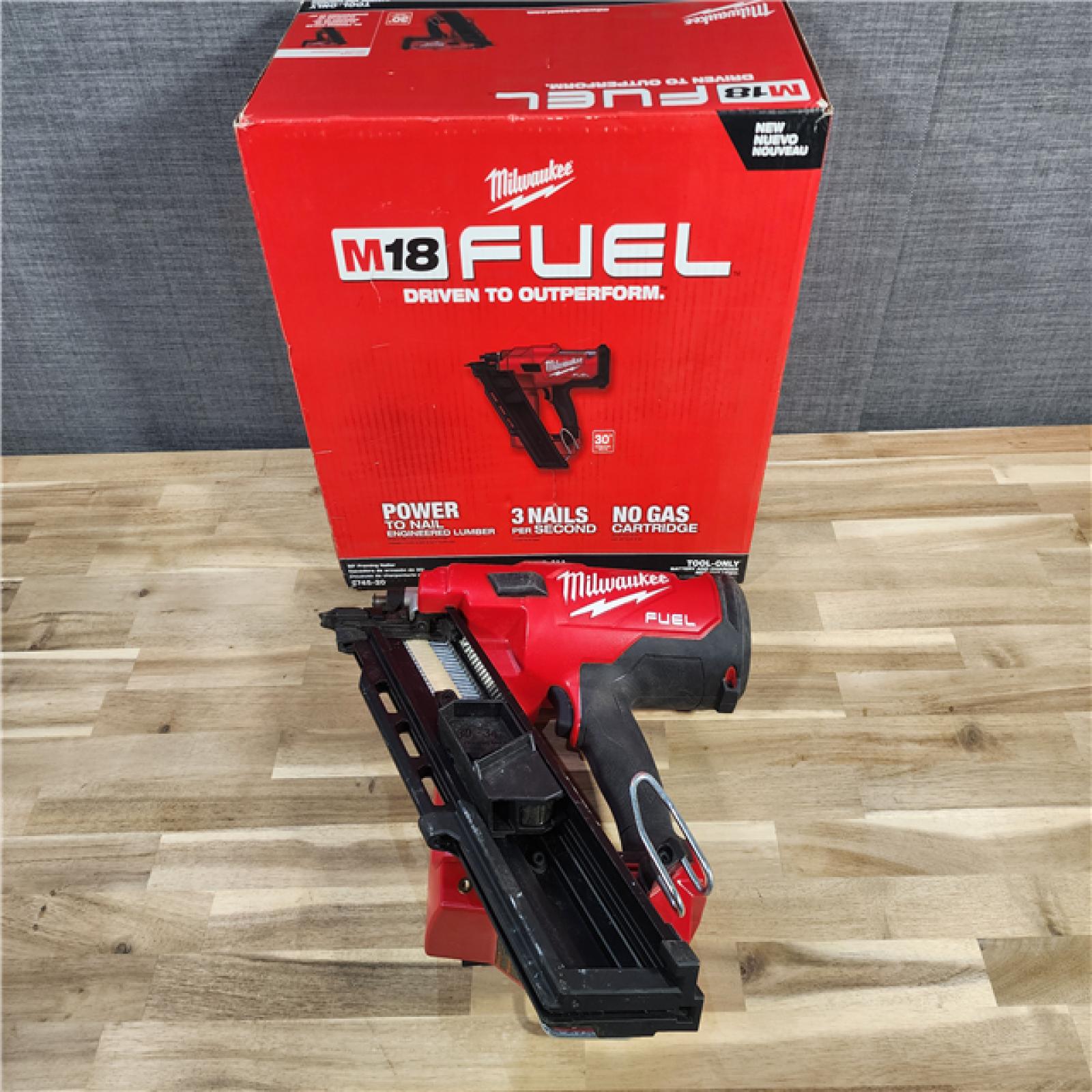 HOUSTON LOCATION - AS-IS M18 FUEL 3-1/2 in. 18-Volt 30-Degree Lithium-Ion Brushless Cordless Framing Nailer (Tool-Only)