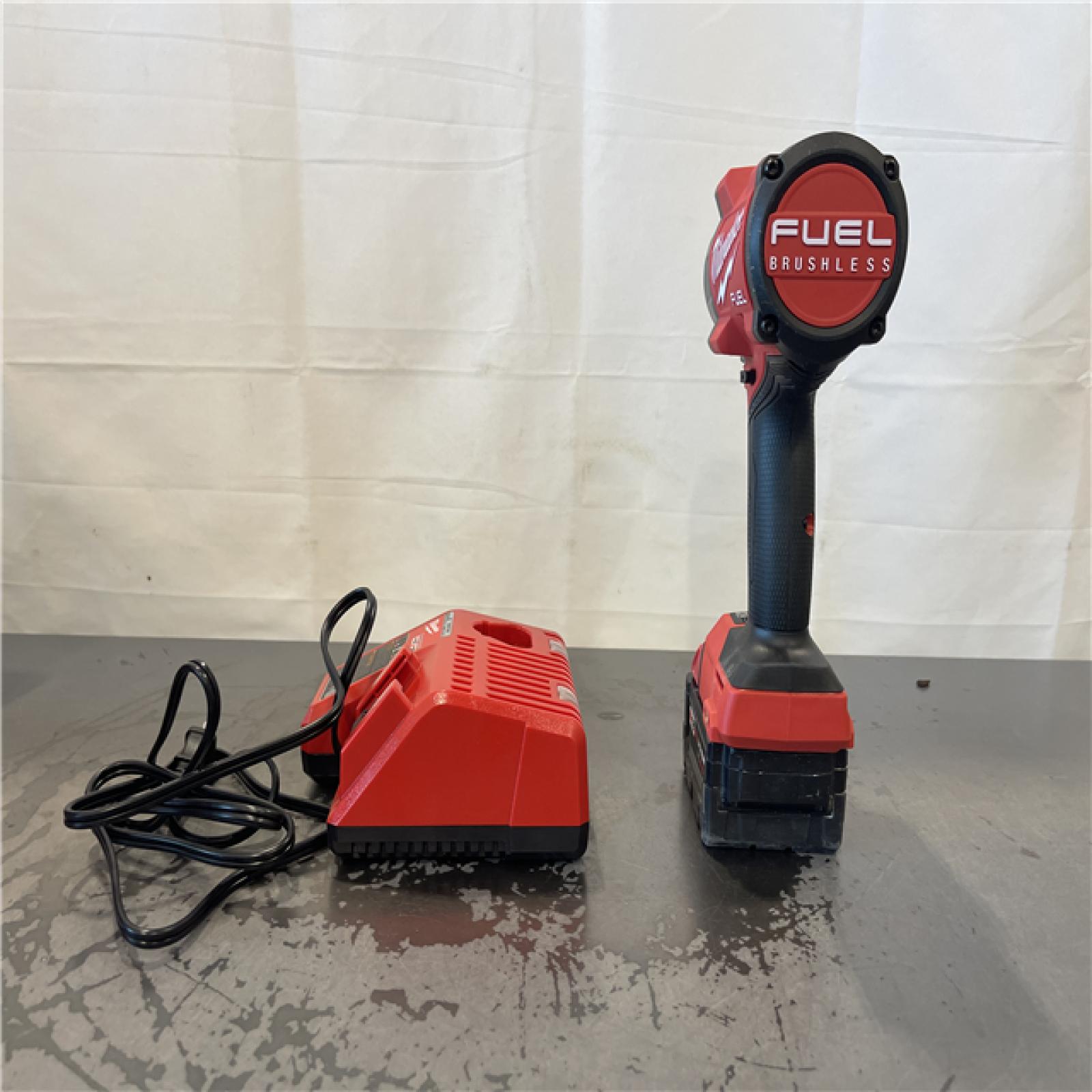 AS-IS- Milwaukee 1/2  Impact Wrench Battery and Charger