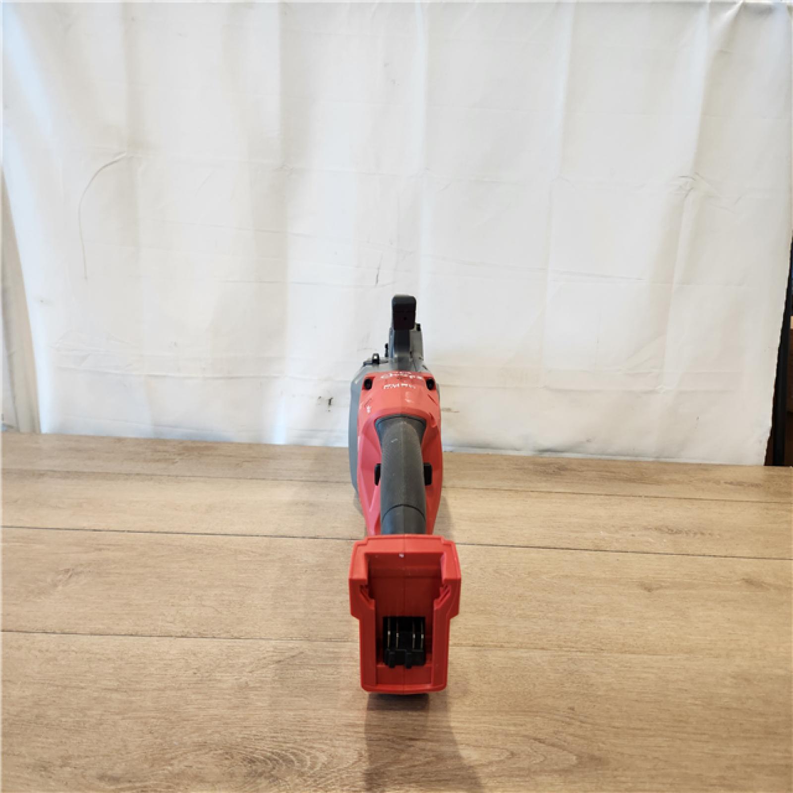 AS-IS- M18 Fuel One-Key Cordless Brushless Pipe Threader Kit with (2) 12.0Ah Batteries and Case