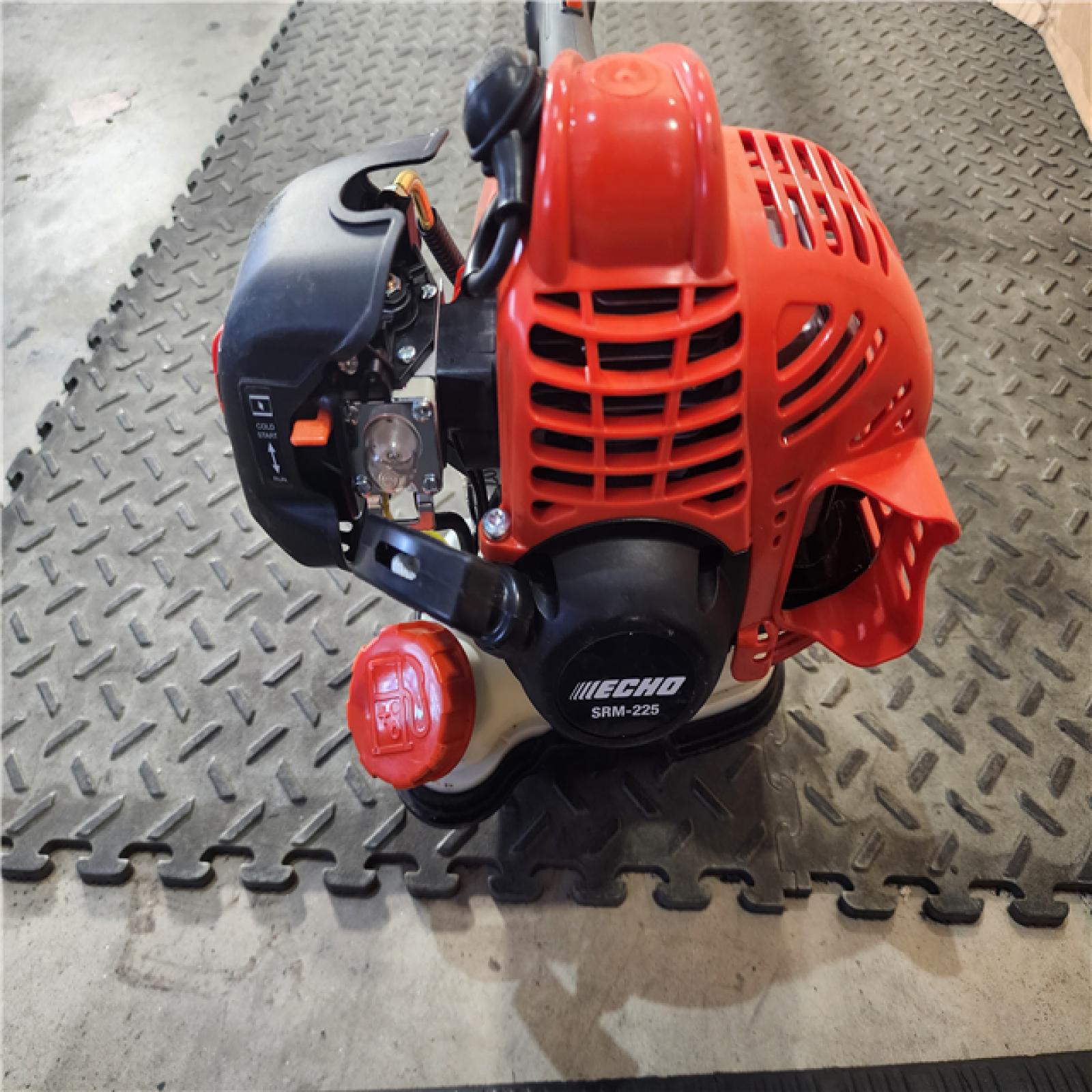 HOUSTON LOCATION - AS-IS Echo SRM-225 21.2cc 2 Stroke Fuel Efficient Durable Gas Straight Shaft Trimmer