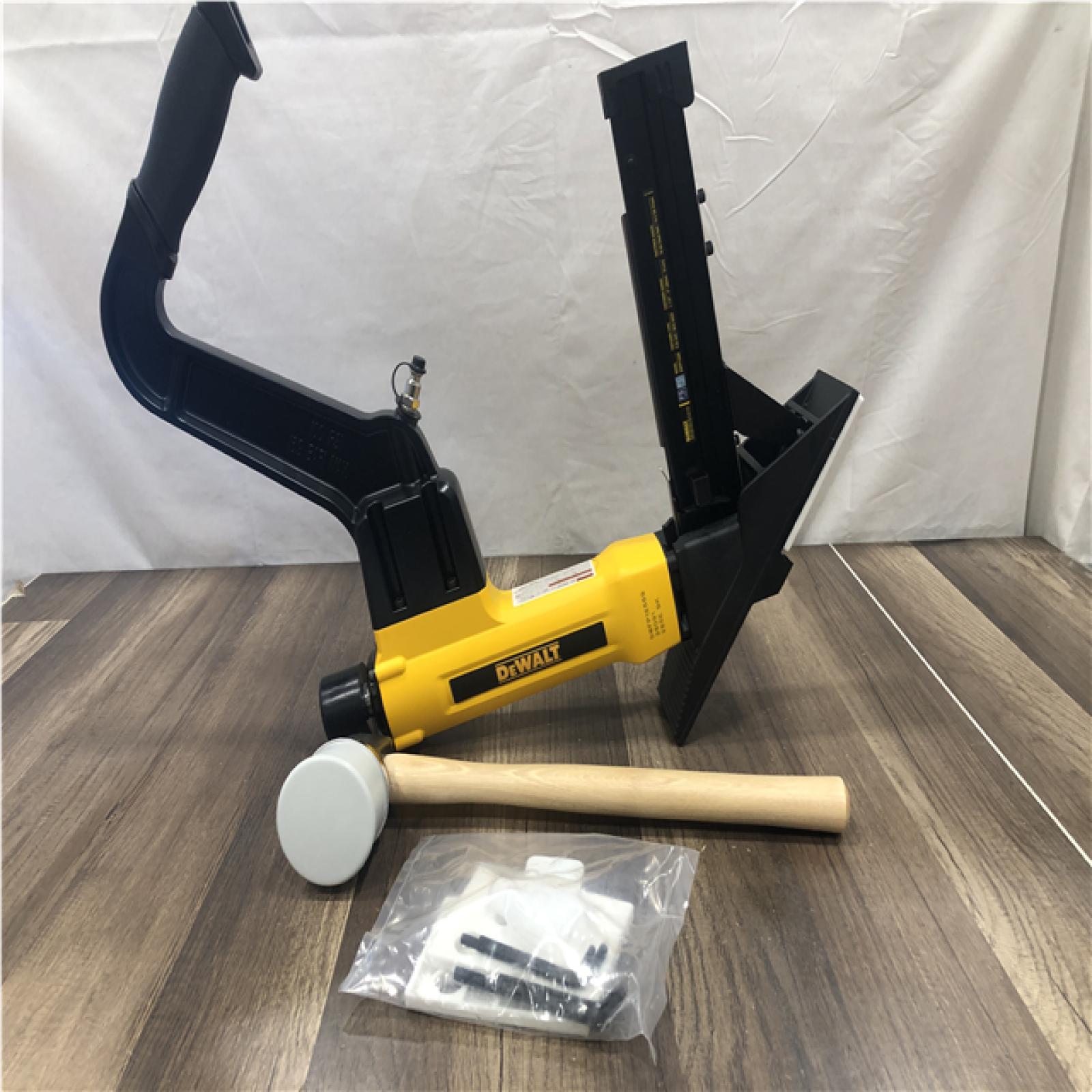 AS-IS DEWALT 2-in-1 Pneumatic 15.5-Gauge and 16-Gauge Flooring Tool