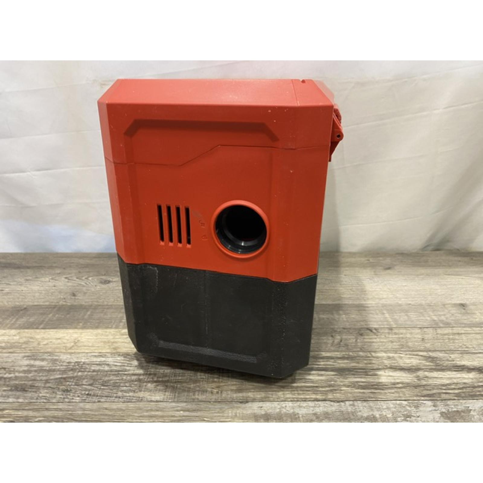 AS-IS Milwaukee FUEL 12-Volt Lithium-Ion Cordless 1.6 Gal. Wet/Dry Vacuum (Vacuum-Only)