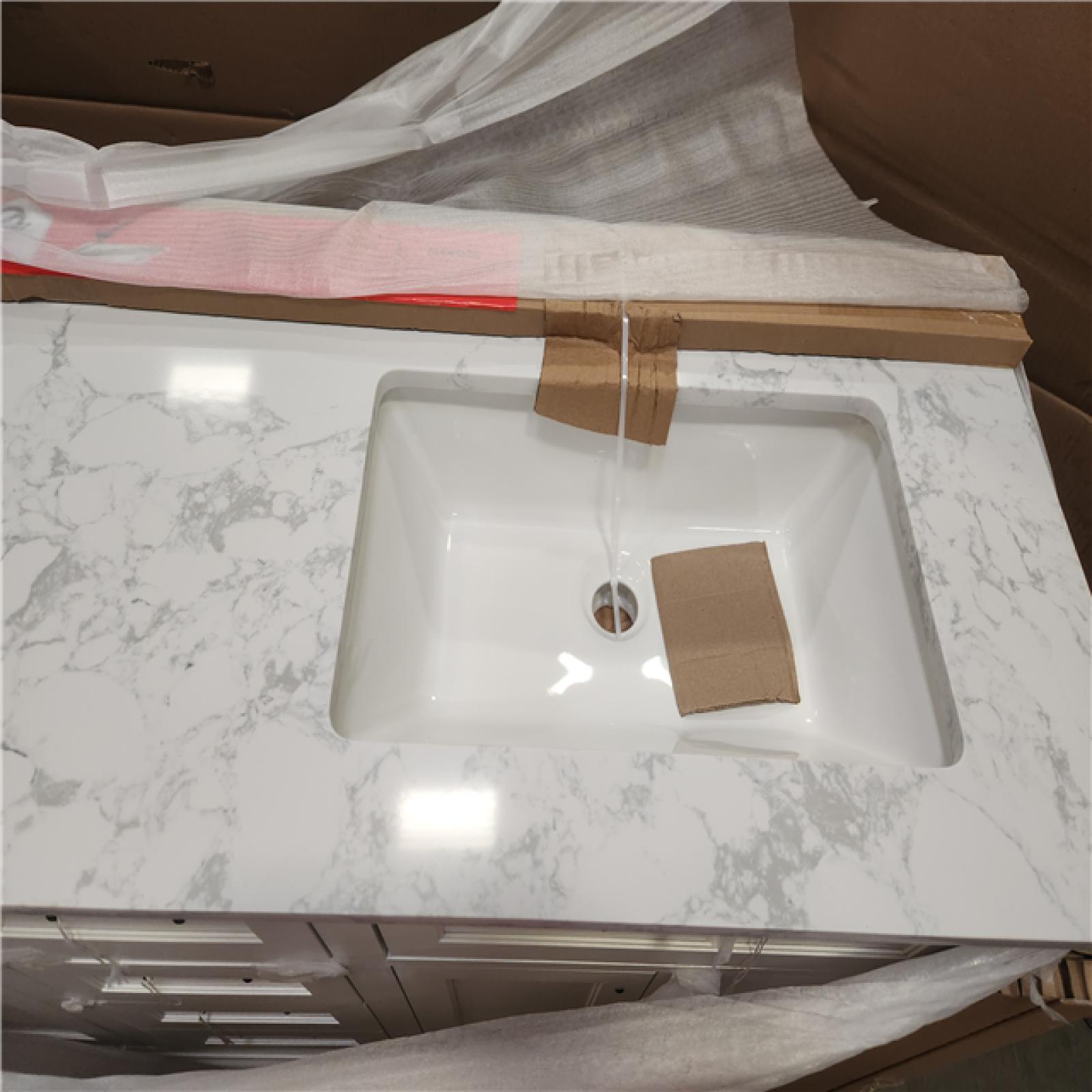 Phoenix NEW Home Decorators Collection Doveton 60 in. Double Sink Freestanding White Bath Vanity with White Engineered Marble Top (Assembled)