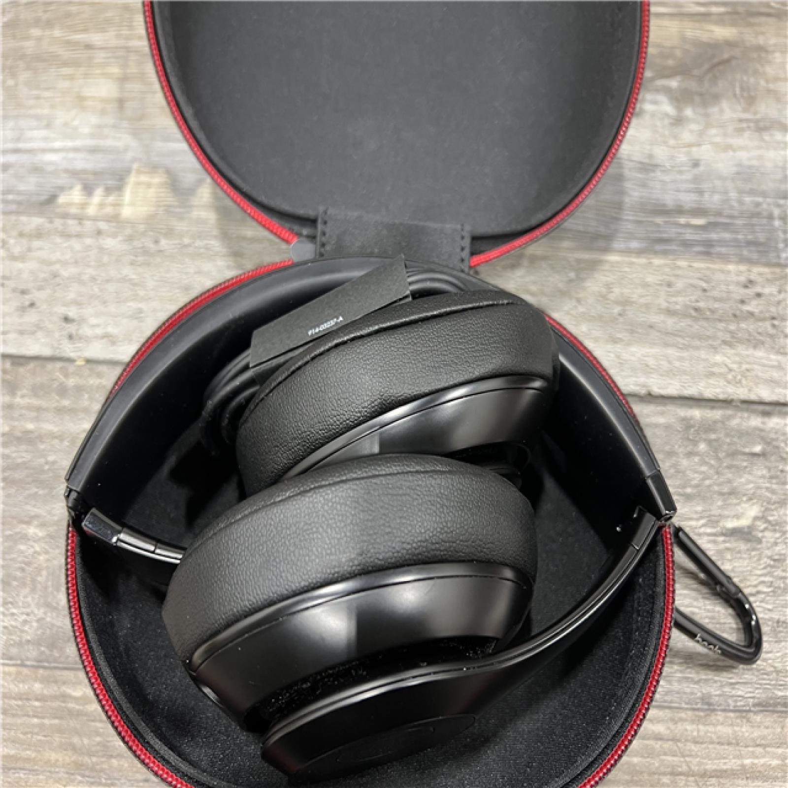 AS-IS Beats by Dr. Dre Beats Studio3 Bluetooth Over Ear Headphones, Black