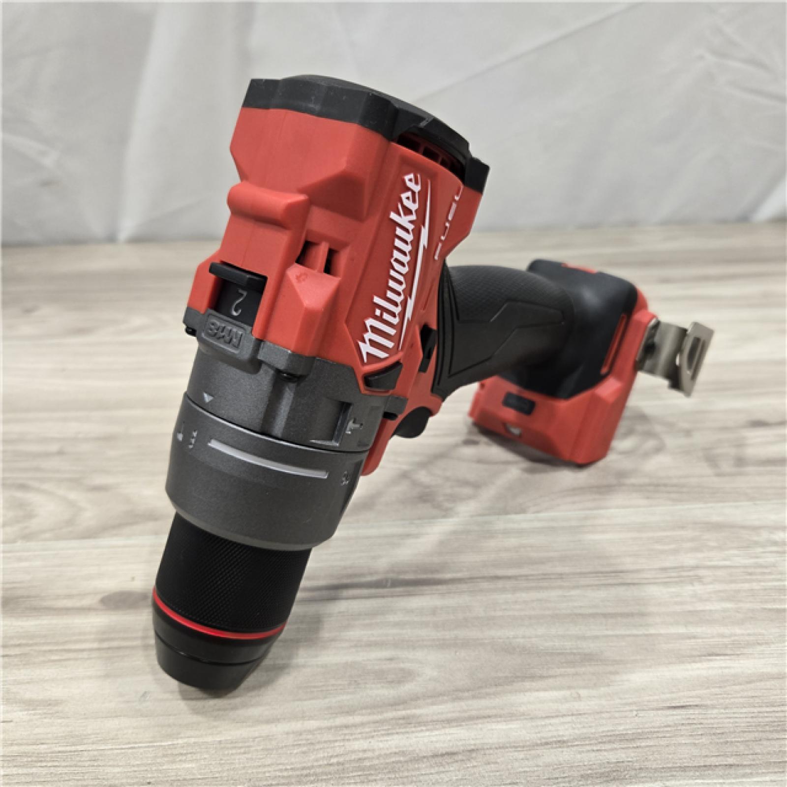 AS-IS Milwaukee 2904-20 12V 1/2  Hammer Drill/ Driver