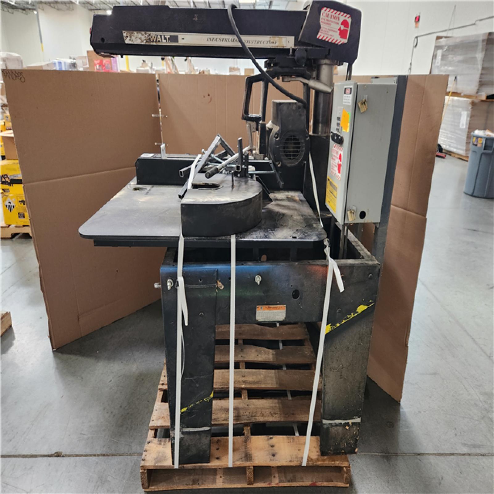 California AS-IS DeWalt Commercial Table Saw