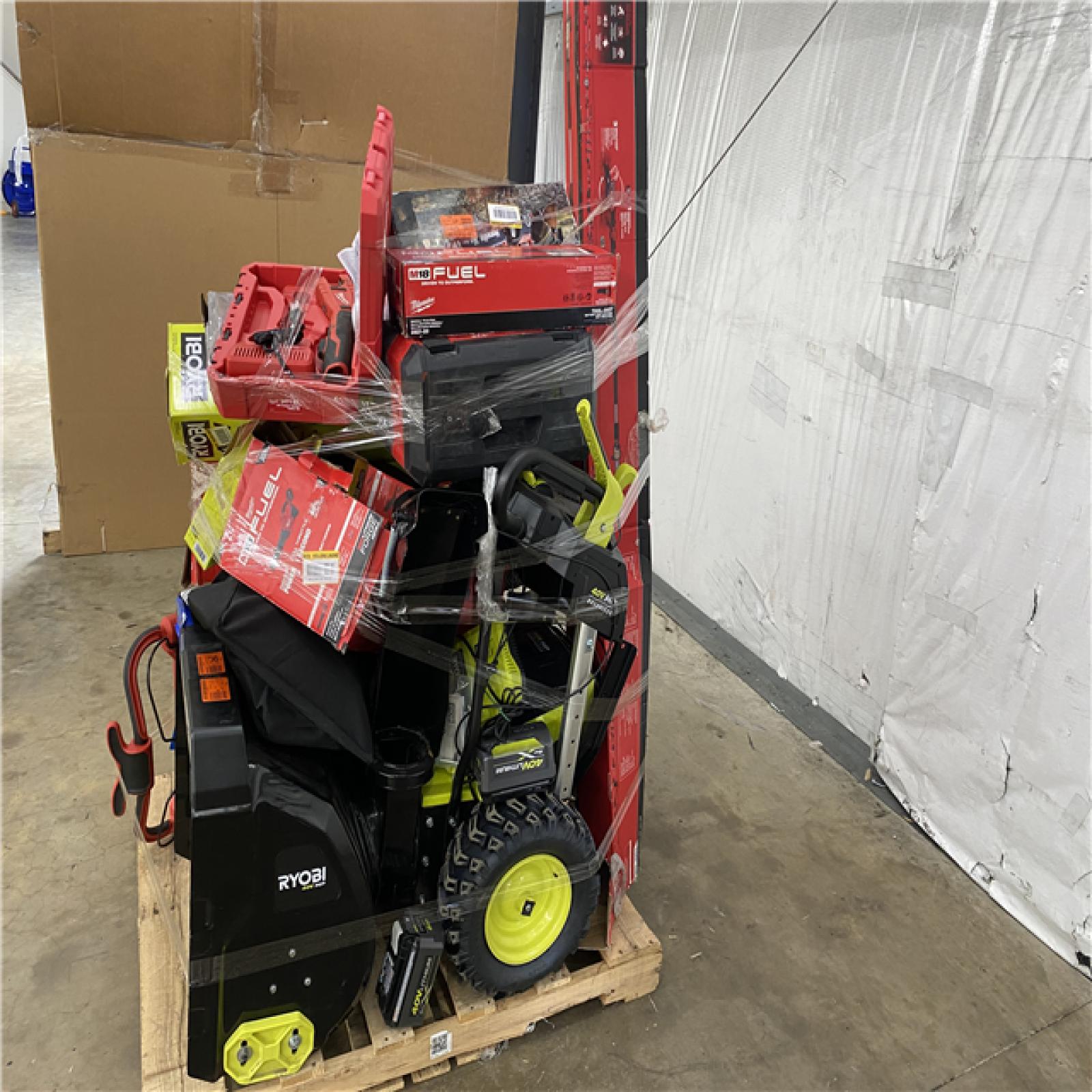 Houston Location AS IS - Tool Pallet