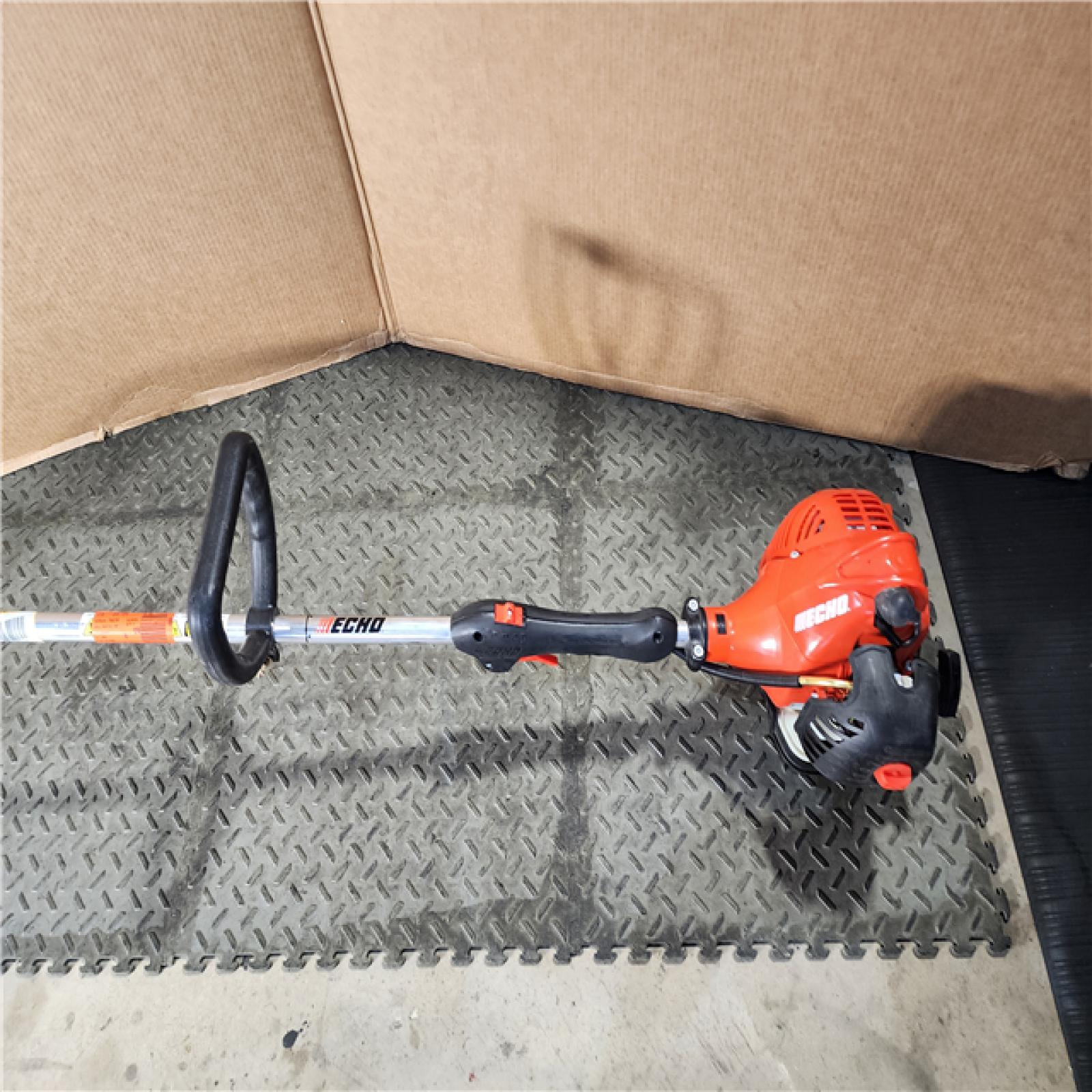HOUSTON LOCATION - AS-IS Echo GT-225 21.2cc 2 Stroke Lightweight Durable Gas Curved Shaft String Trimmer