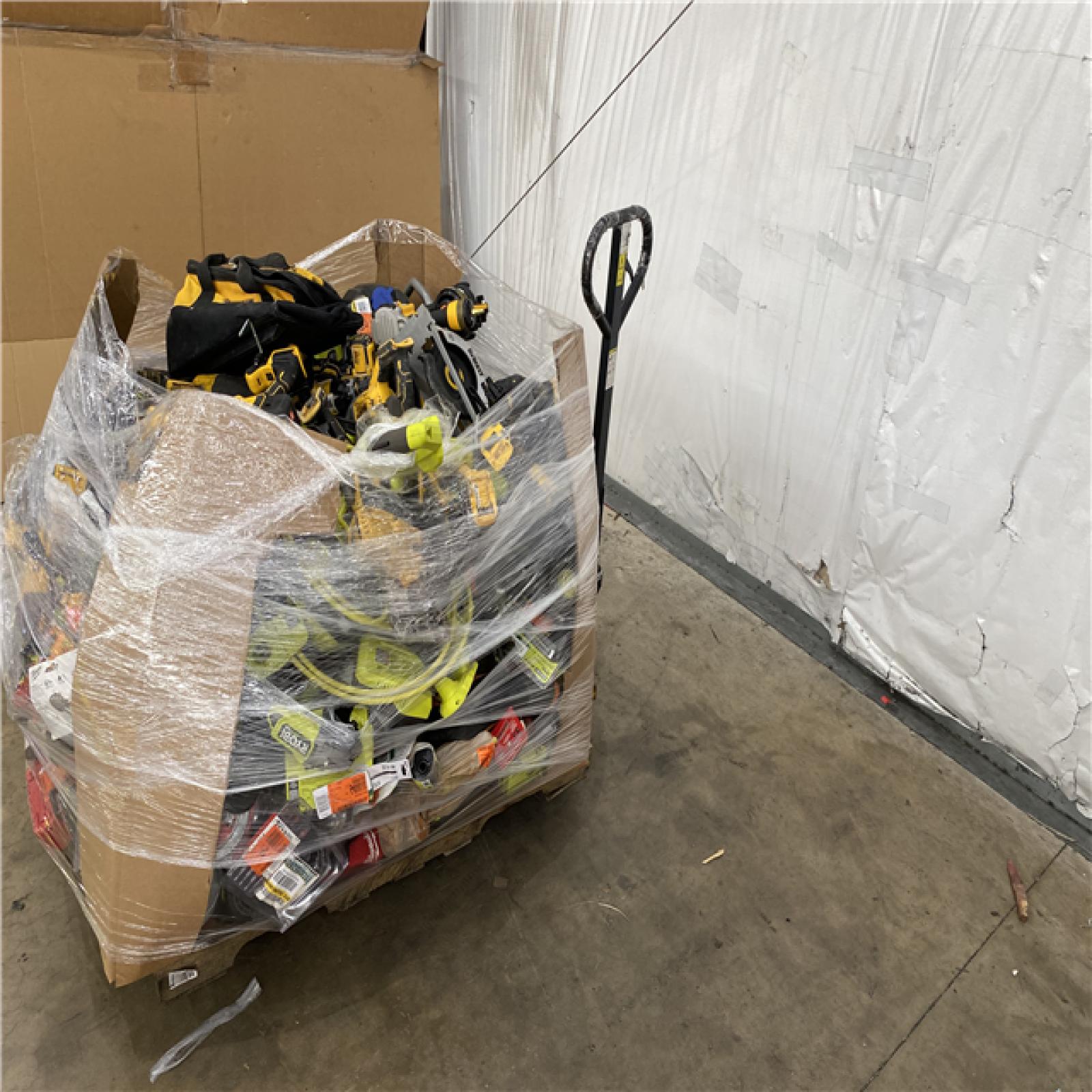 Houston Location - AS-IS Tool Pallet