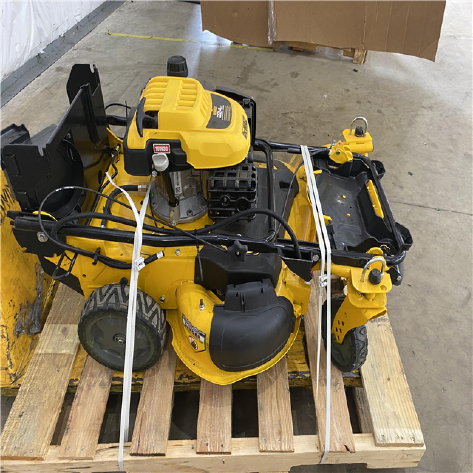 Houston Location - AS-IS Outdoor Power Equipment