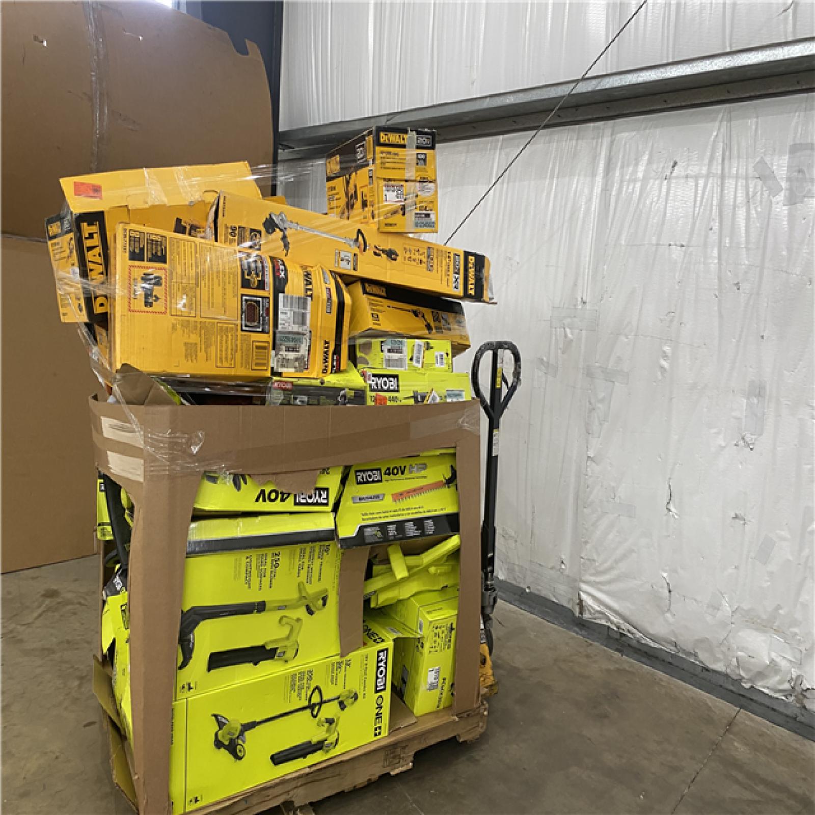 Houston Location AS IS - Tool Pallet