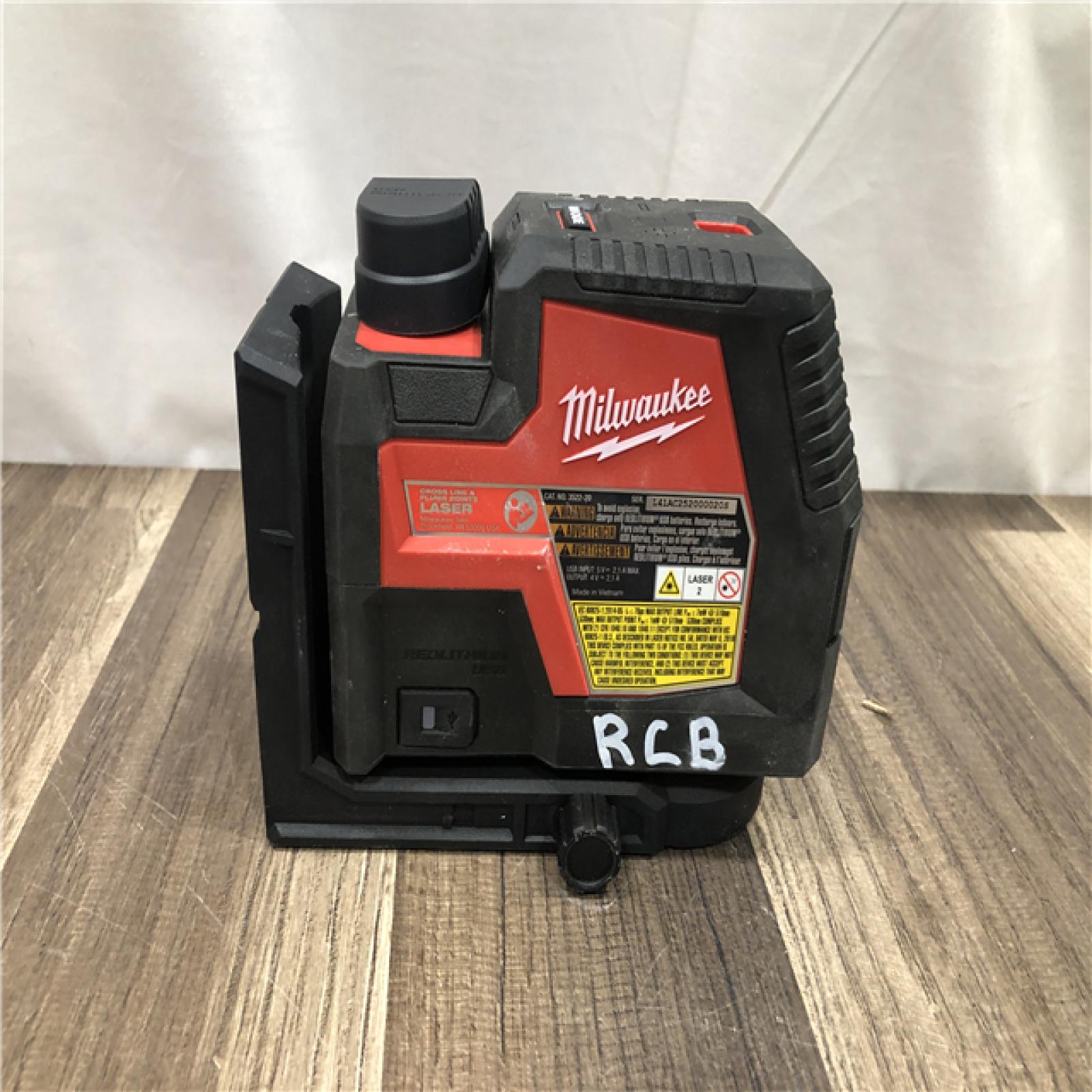 AS-IS Milwaukee Green 100 ft. Cross Line and Plumb Points Rechargeable Laser Level Kit