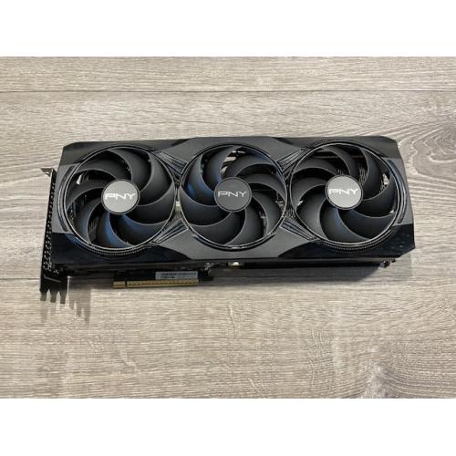 AS-IS PNY - NVIDIA GeForce RTX 5080 Overclocked 16GB GDDR7 PCI Express 5.0 Graphics Card with Triple Fan - B