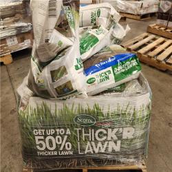 Phoenix Location Scotts Turf Builder 40 lbs. 4,000 sq. ft. THICK'R LAWN Grass Seed, Fertilizer, and Soil Improver for Sun & Shade Pallet