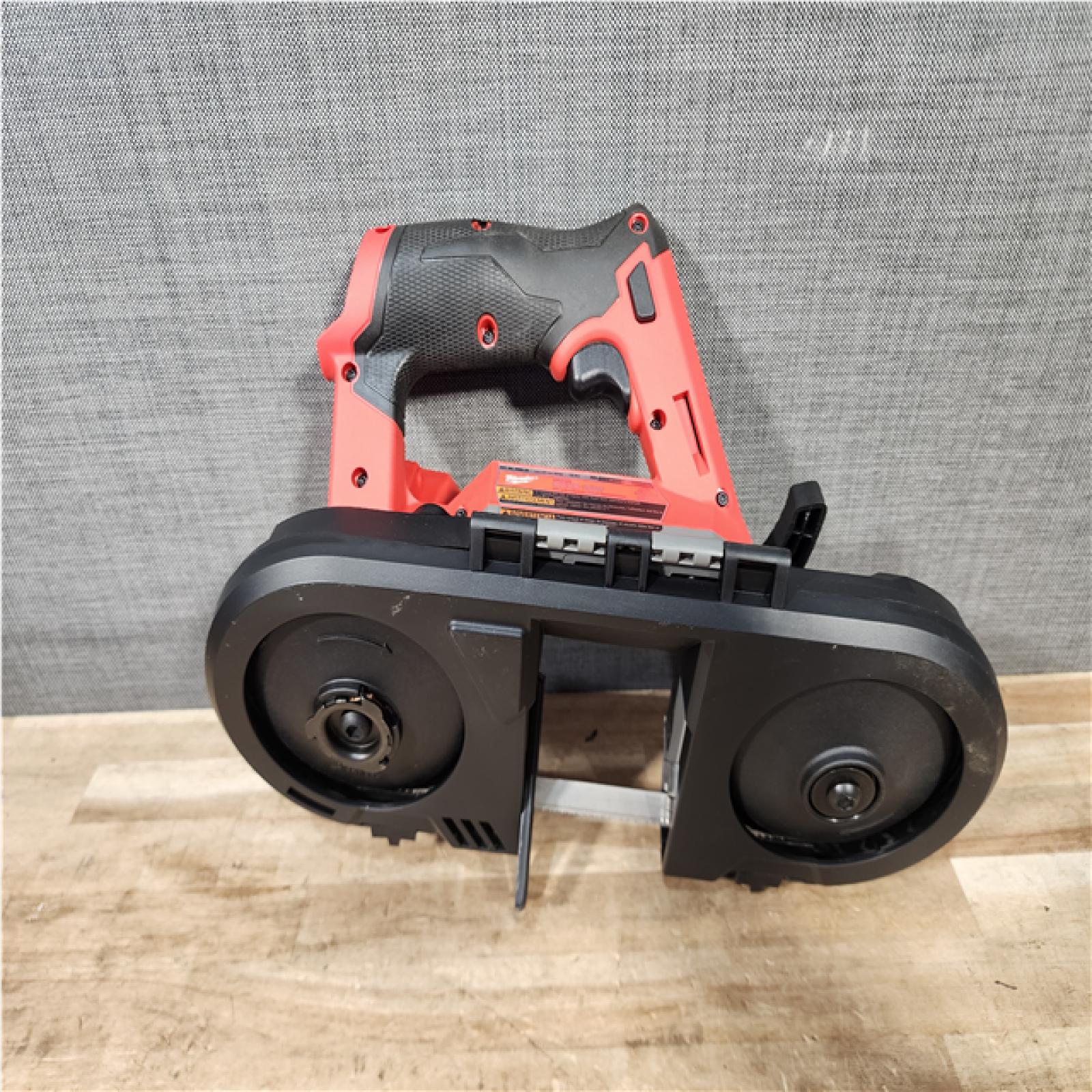 Houston Location  Milwaukee M12 12-Volt Lithium-Ion Cordless Job-Site Radio (Tool-Only)