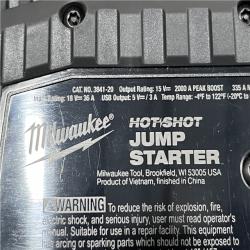 AS-IS Milwaukee 18V Lithium-Ion Cordless 2000 Peak Amp HOTSHOT Jump Starter (Tool-Only)