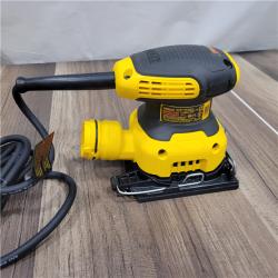 GOOD Dewalt 2.3 Amp Corded 1/4 Sheet Palm Grip Sander Kit with Contractor Bag