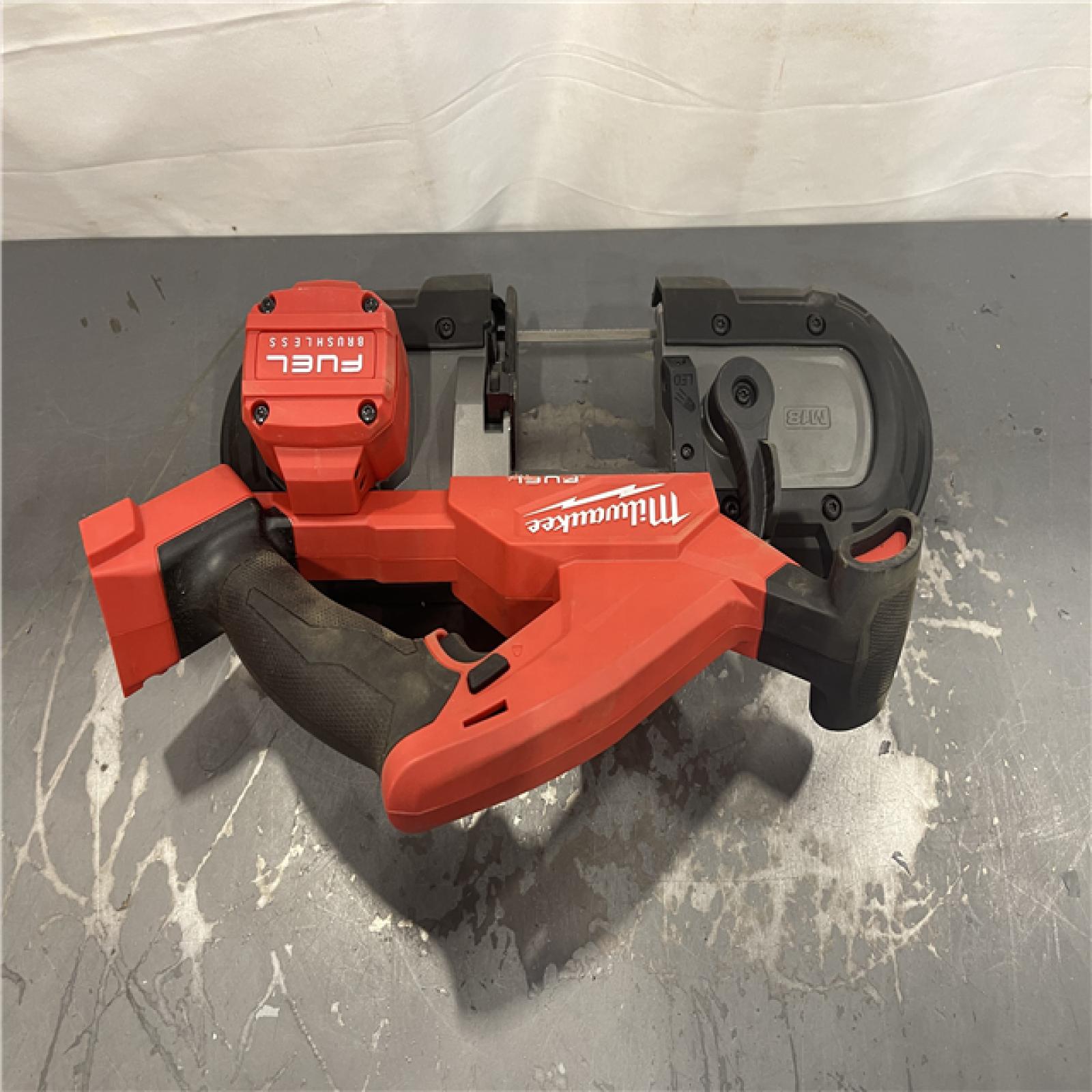 Milwaukee M18 FUEL Compact Band Saw