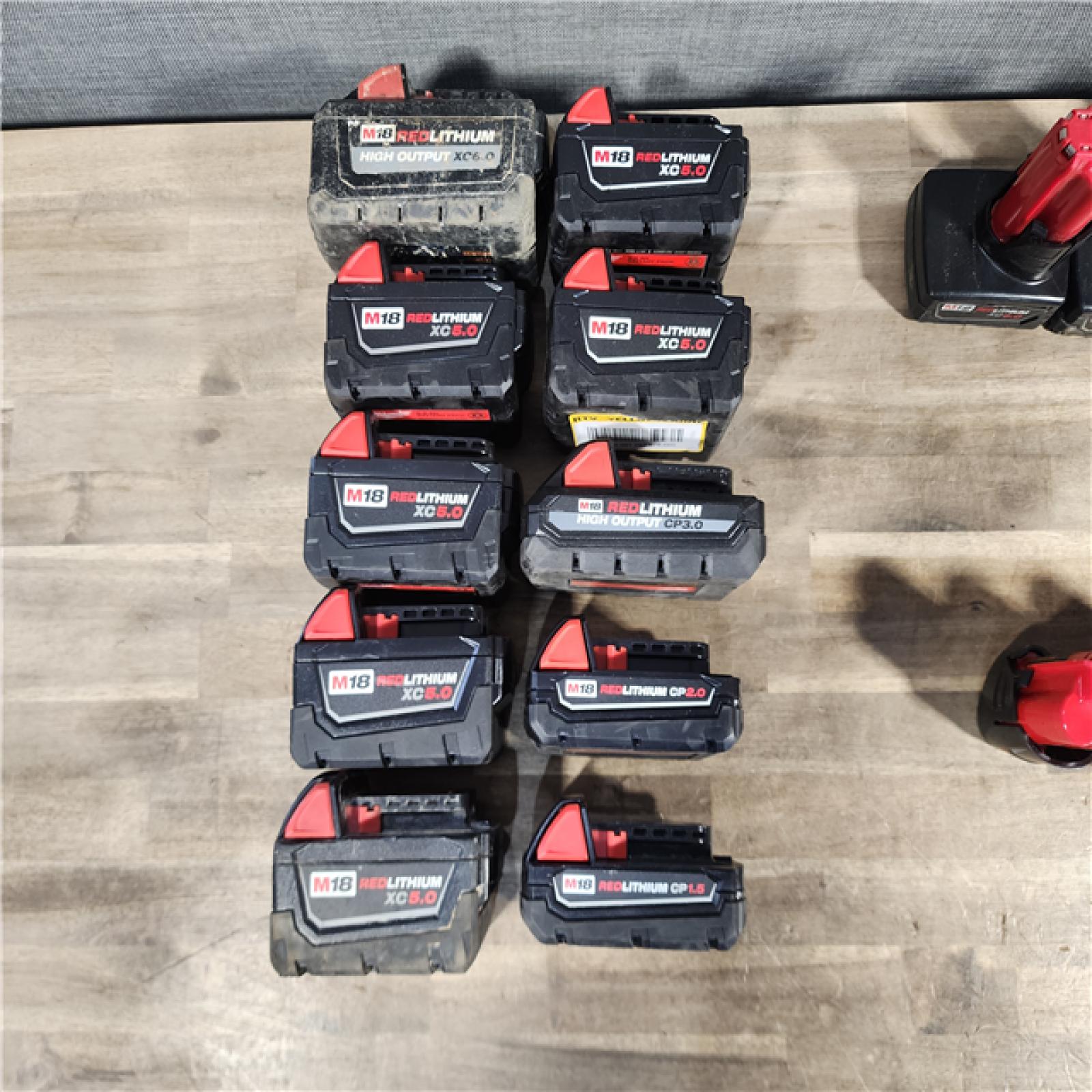 HOUSTON LOCATION - AS-IS MILWAUKEE BATTERY PACK QTY - 20