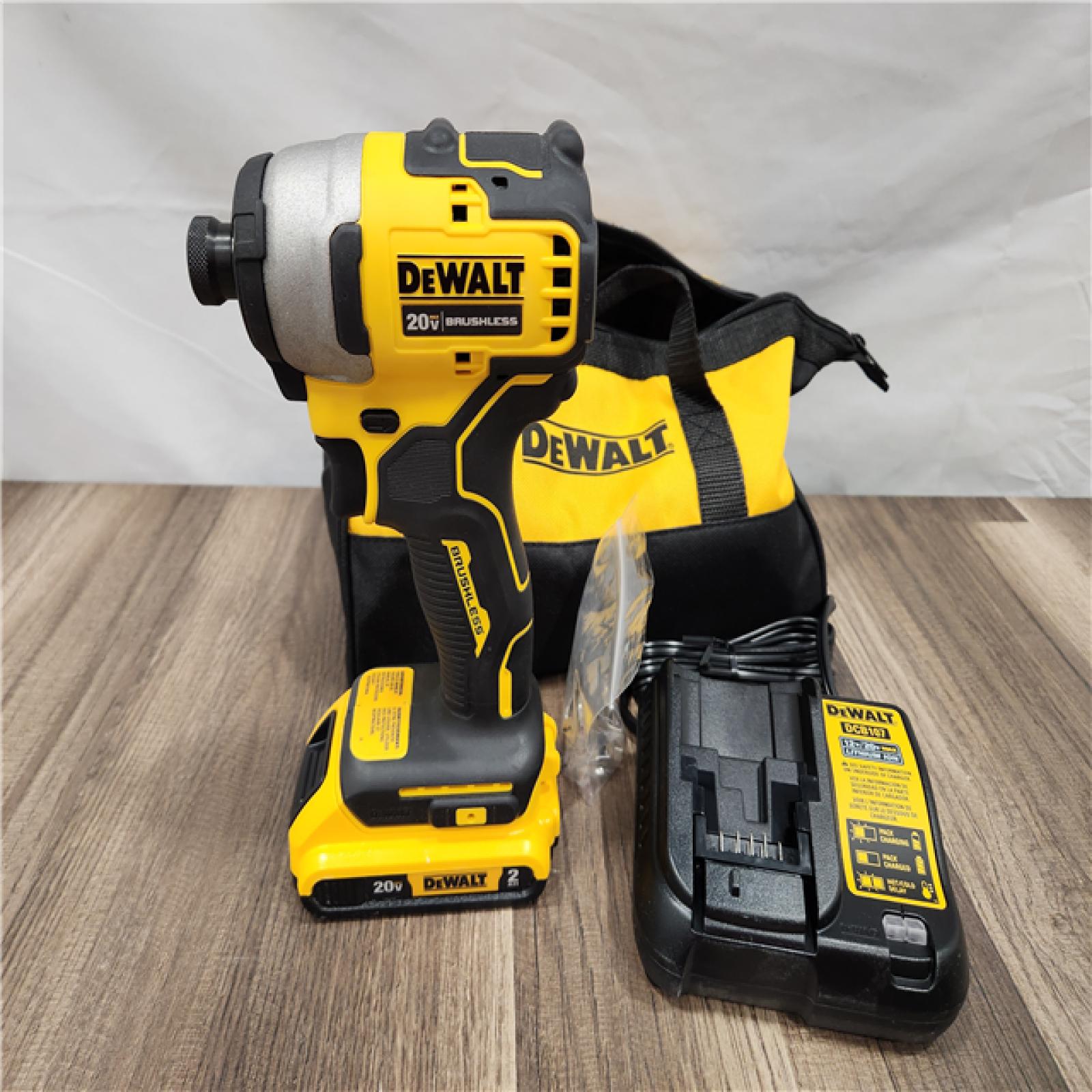 LIKE NEW! - DeWALT ATOMIC 20V MAX Cordless Compact Impact Driver Kit W/ Li-Ion Battery, 1/4, Brushless
