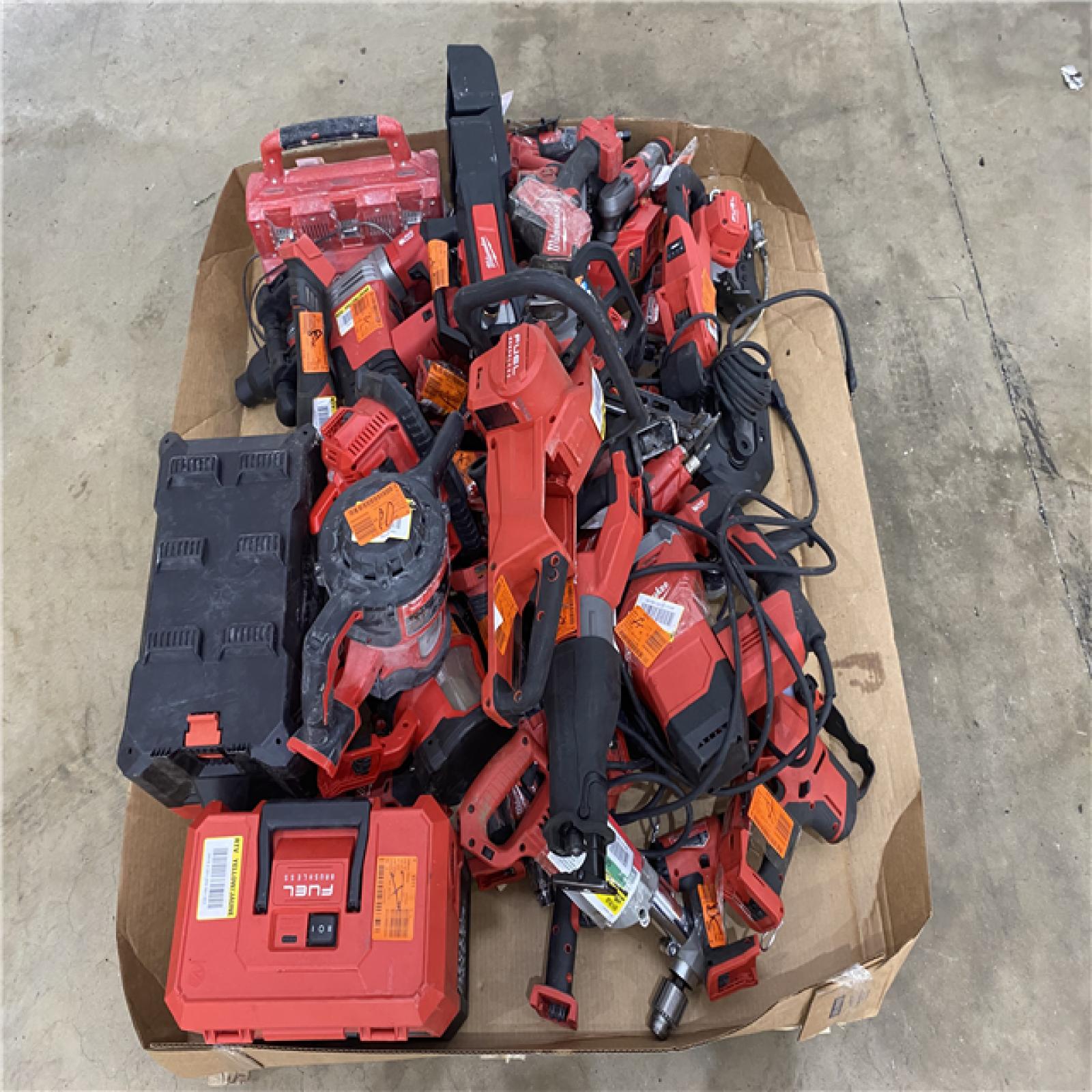 Houston Location AS IS - Tool Pallet