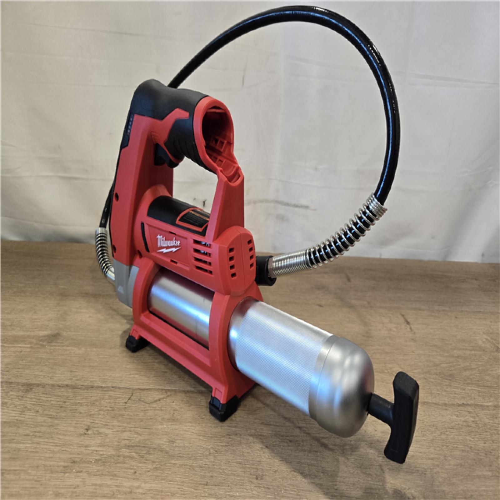 AS-IS Milwaukee M12 12V Cordless Grease Gun (Tool-Only)