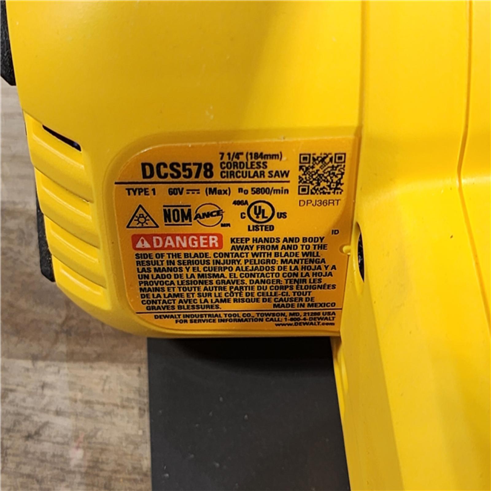 HOUSTON LOCATION - AS-IS (APPEARS LIKE NEW) DeWALT Flexvolt Max 7-1/4  60V Brushless Circular Saw (Tool Only)