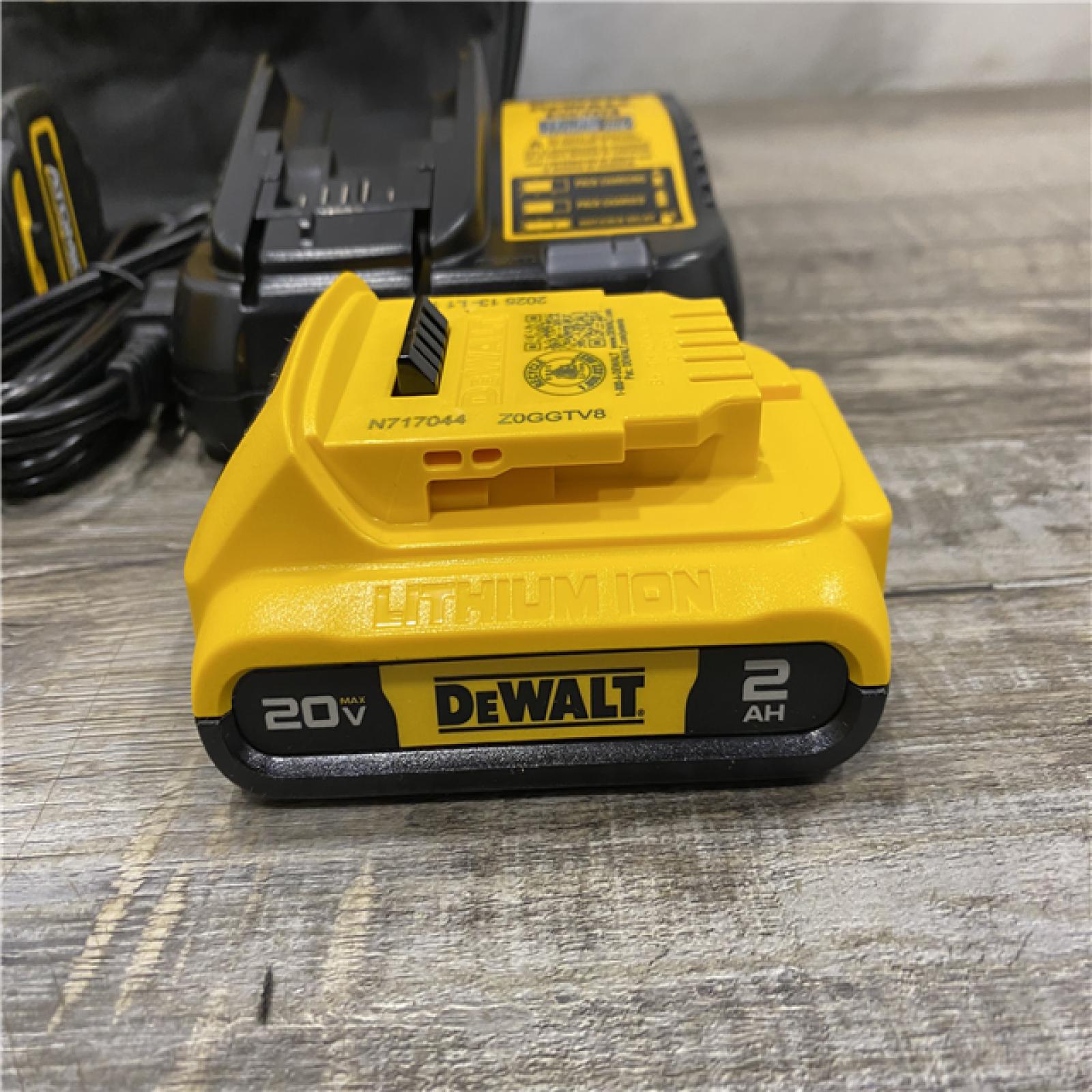 AS-IS DEWALT Atomic 20V Max Lithium-Ion Brushless Cordless Compact 1/4 in. Impact Driver Kit