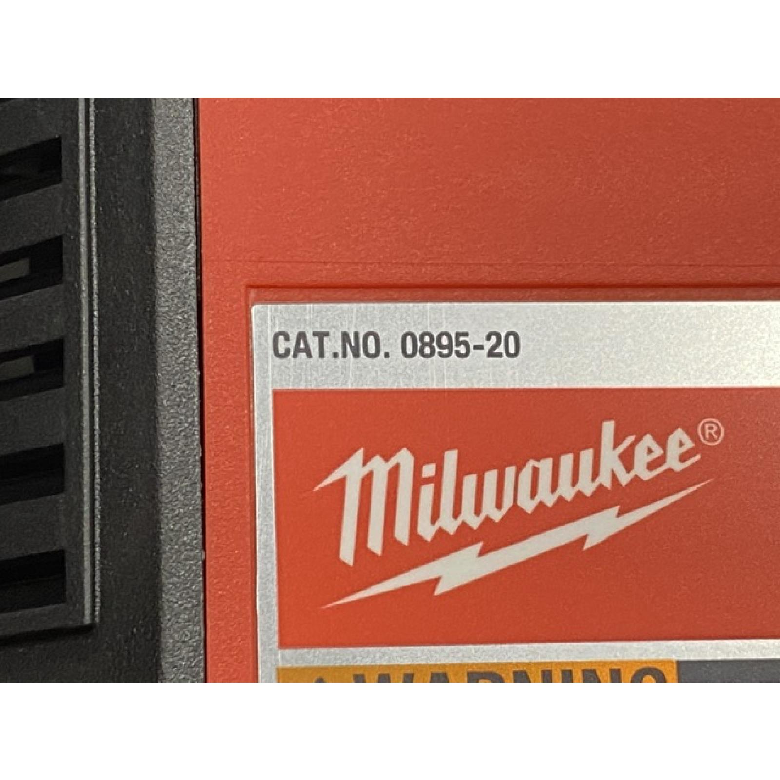 AS-IS Milwaukee FUEL 18-Volt Lithium-Ion Brushless Red HEPA Multisurface 1 Gal. Cordless 3-in-1 Backpack Vacuum (Vacuum-Only)