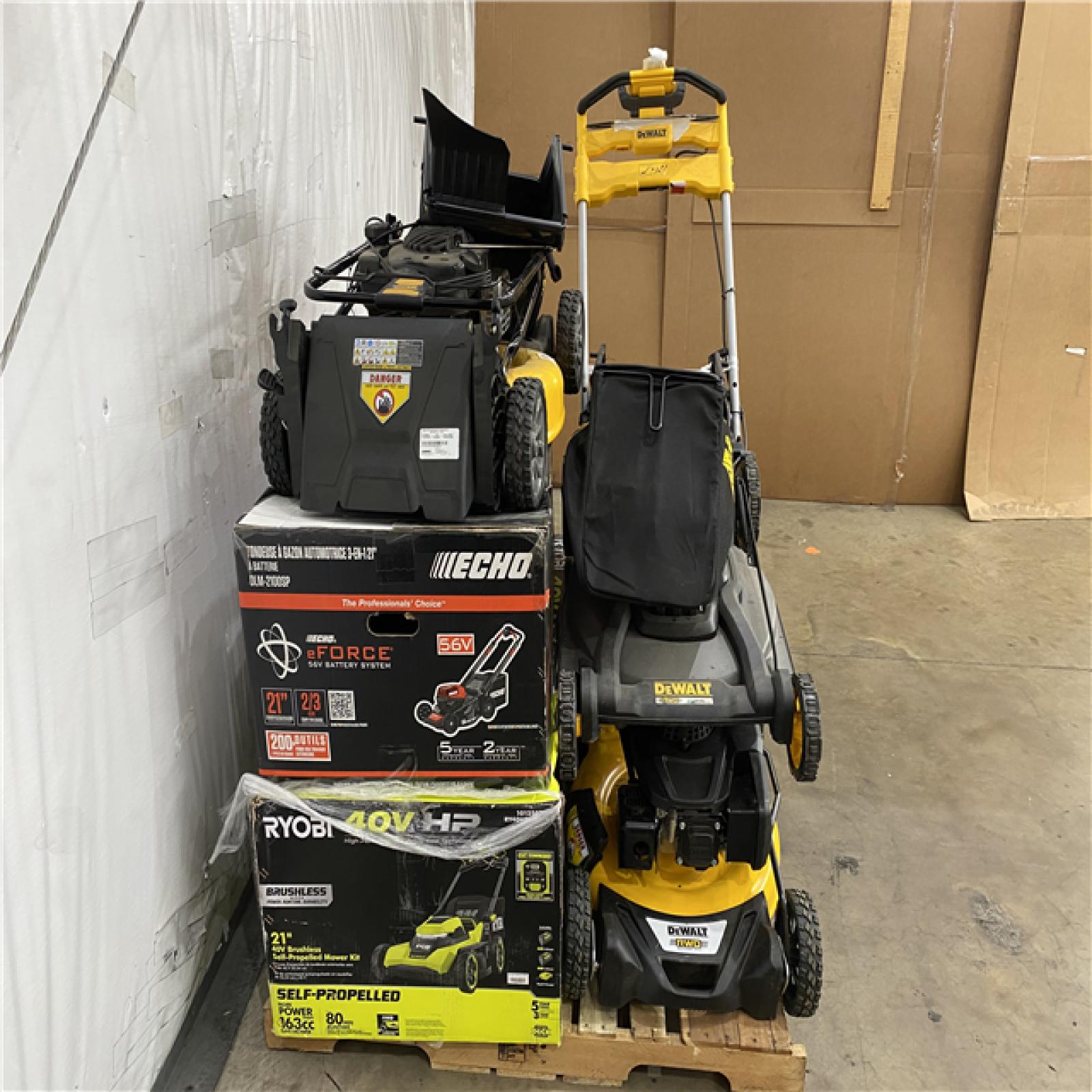 Houston Location - AS-IS Outdoor Pallet