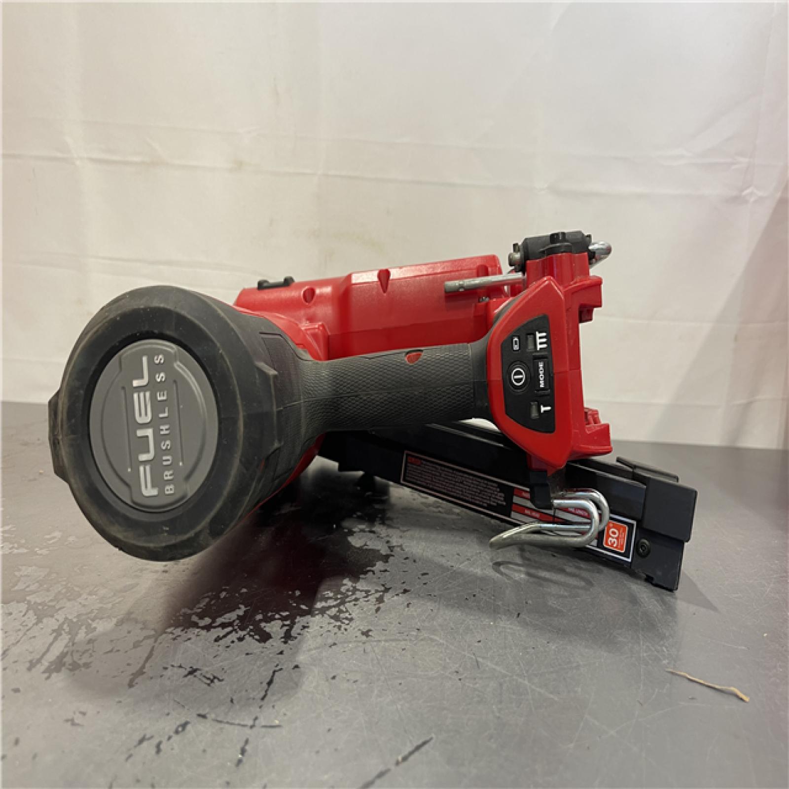 AS-IS- Milwaukee M18 FUEL 30 Degree Framing Nailer (TOOL ONLY)