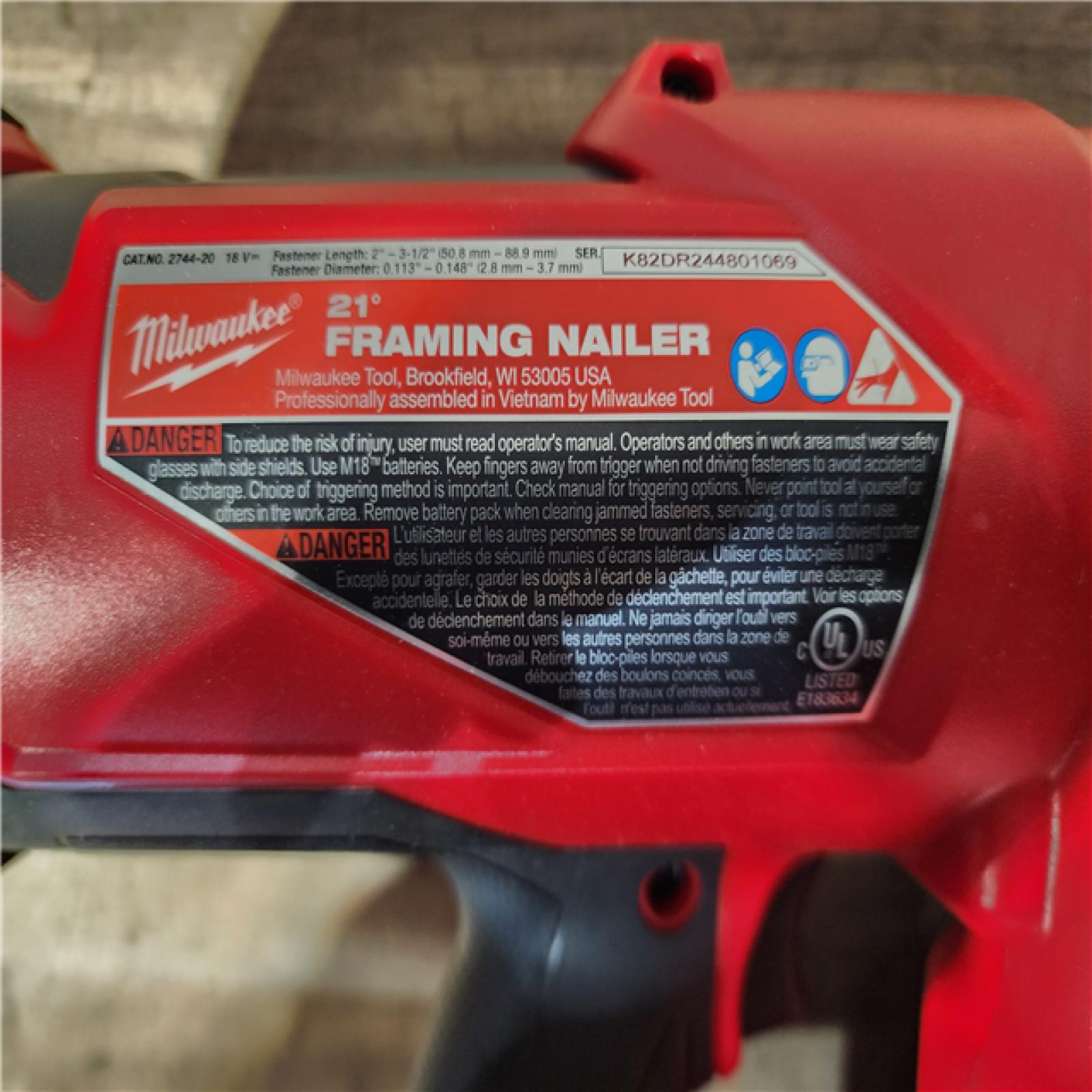 HOUSTON LOCATION - AS-IS Milwaukee 2744-20 M18 FUEL 3-1/2 in. 18V 21-Degree Lithium-Ion Brushless Cordless Framing Nailer (Tool-Only)