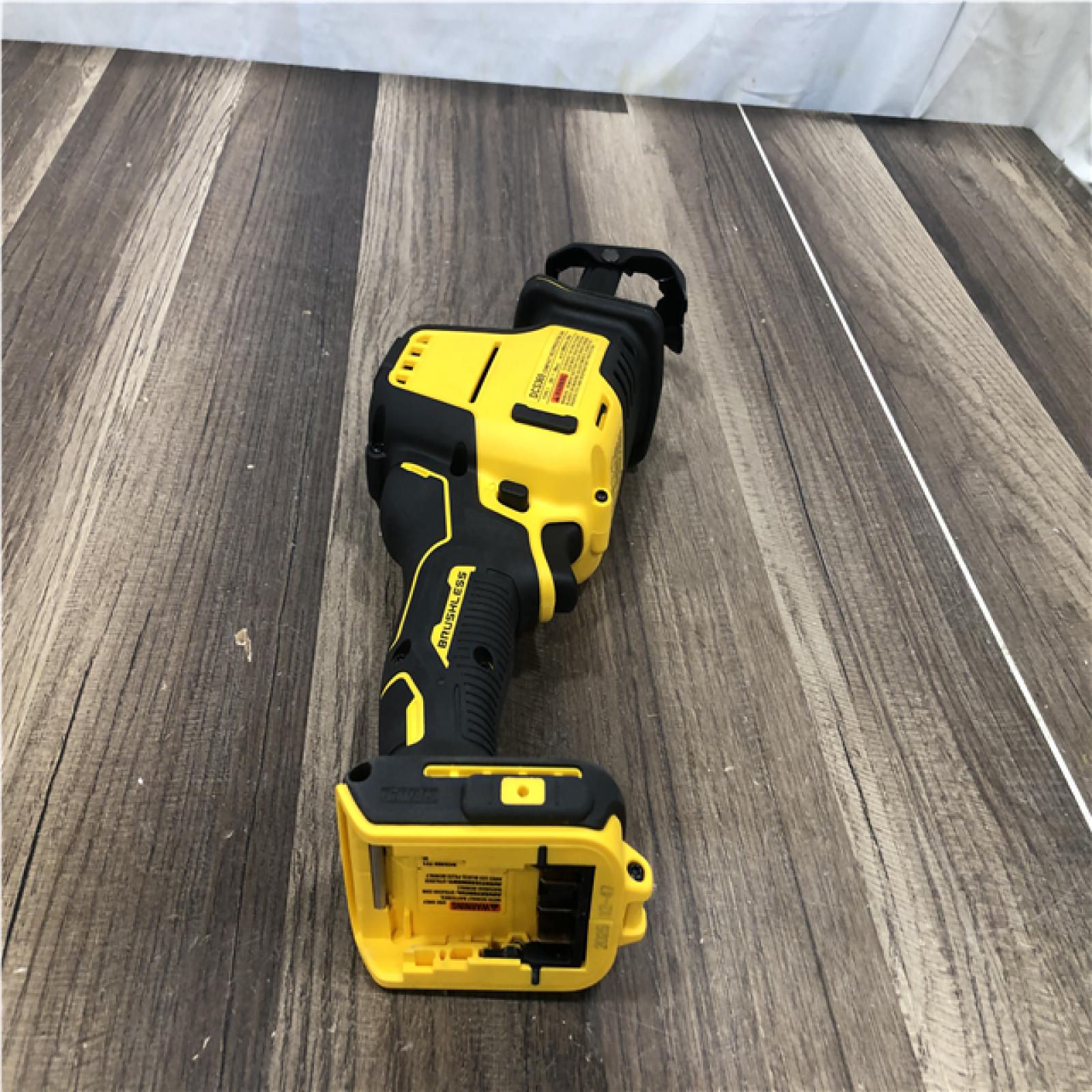 AS-IS DEWALT ATOMIC 20V MAX Cordless Brushless Compact Reciprocating Saw (Tool Only)