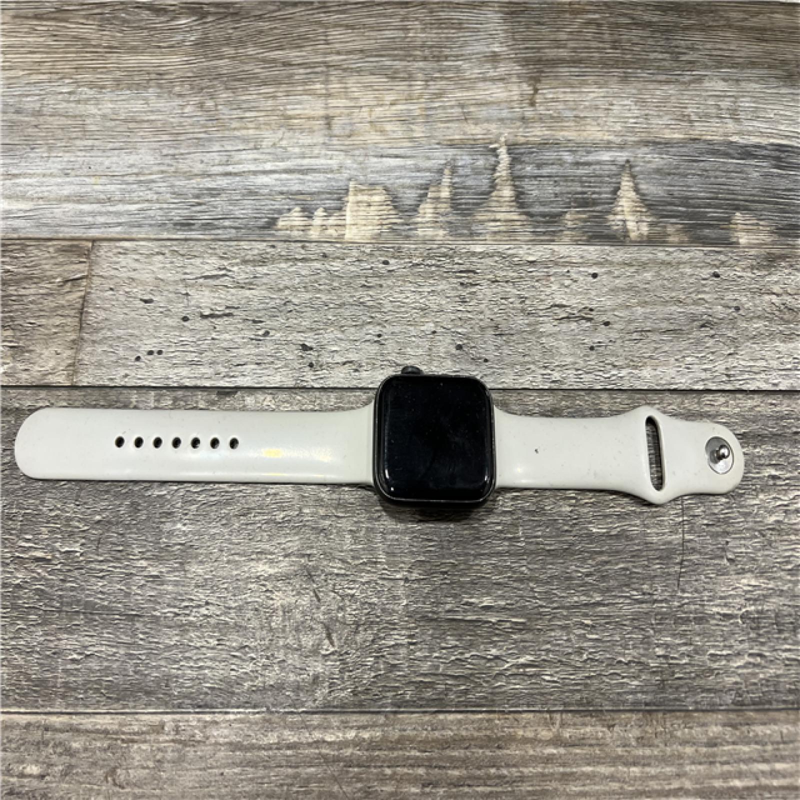 AS-IS  Apple Watch Series 5 GPS, 44mm Space Gray Aluminum Case with Gray Sport Band